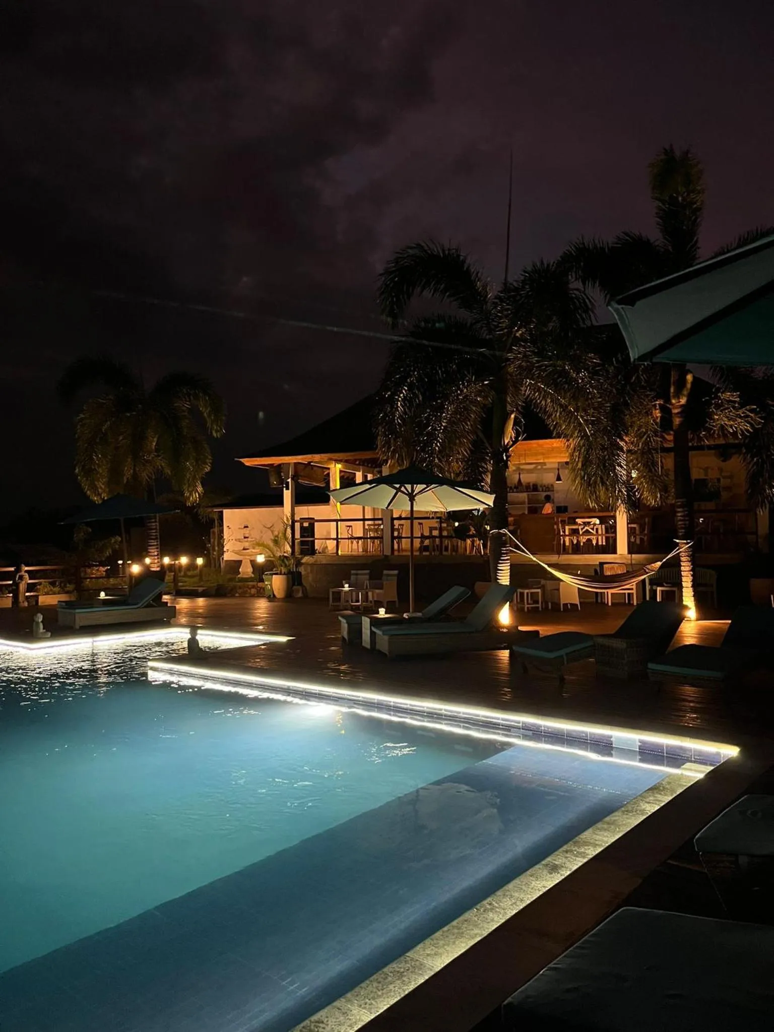 Property building in The Endless Summer Resort