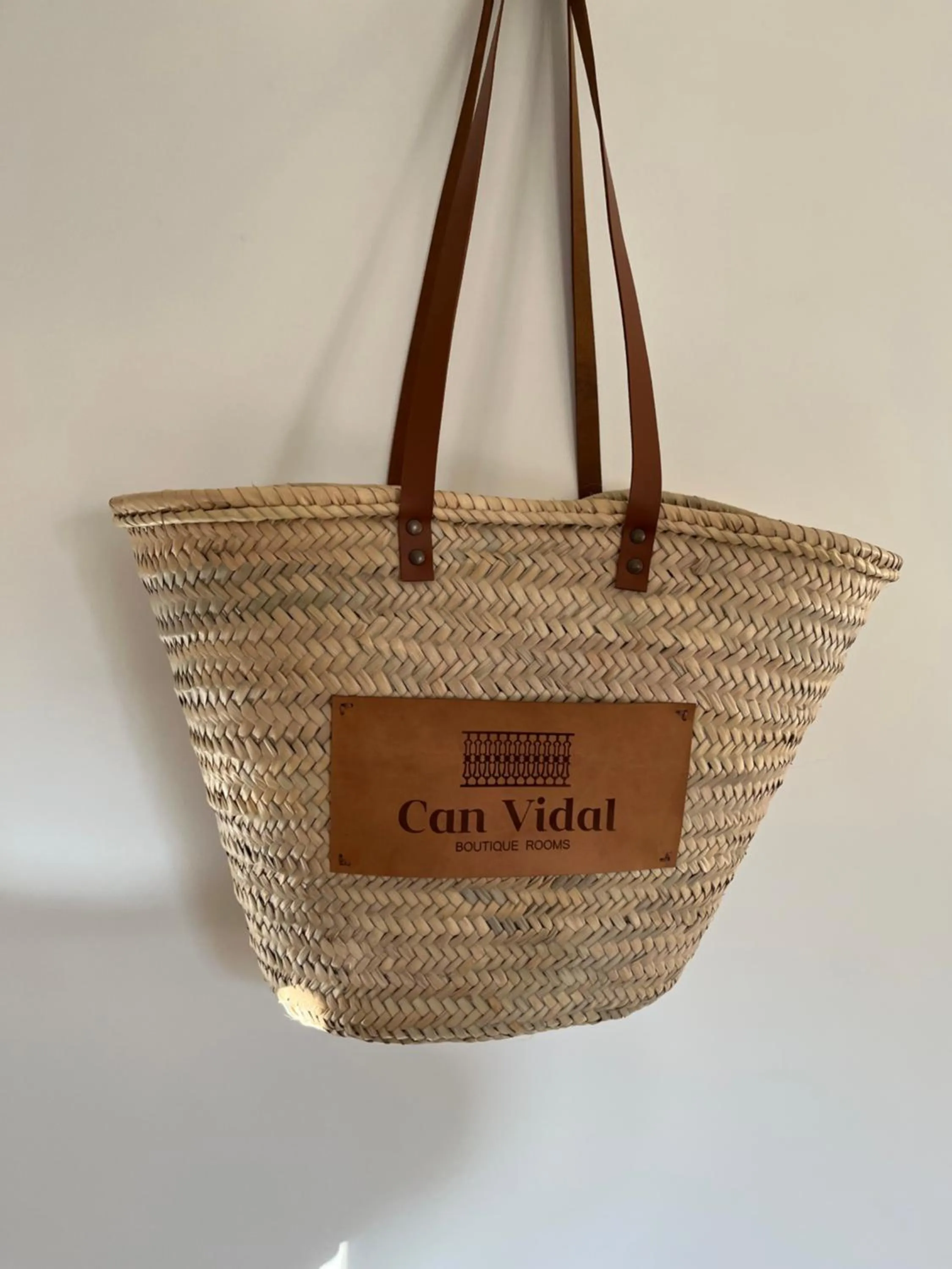 Logo/Certificate/Sign in Can Vidal Boutique Rooms