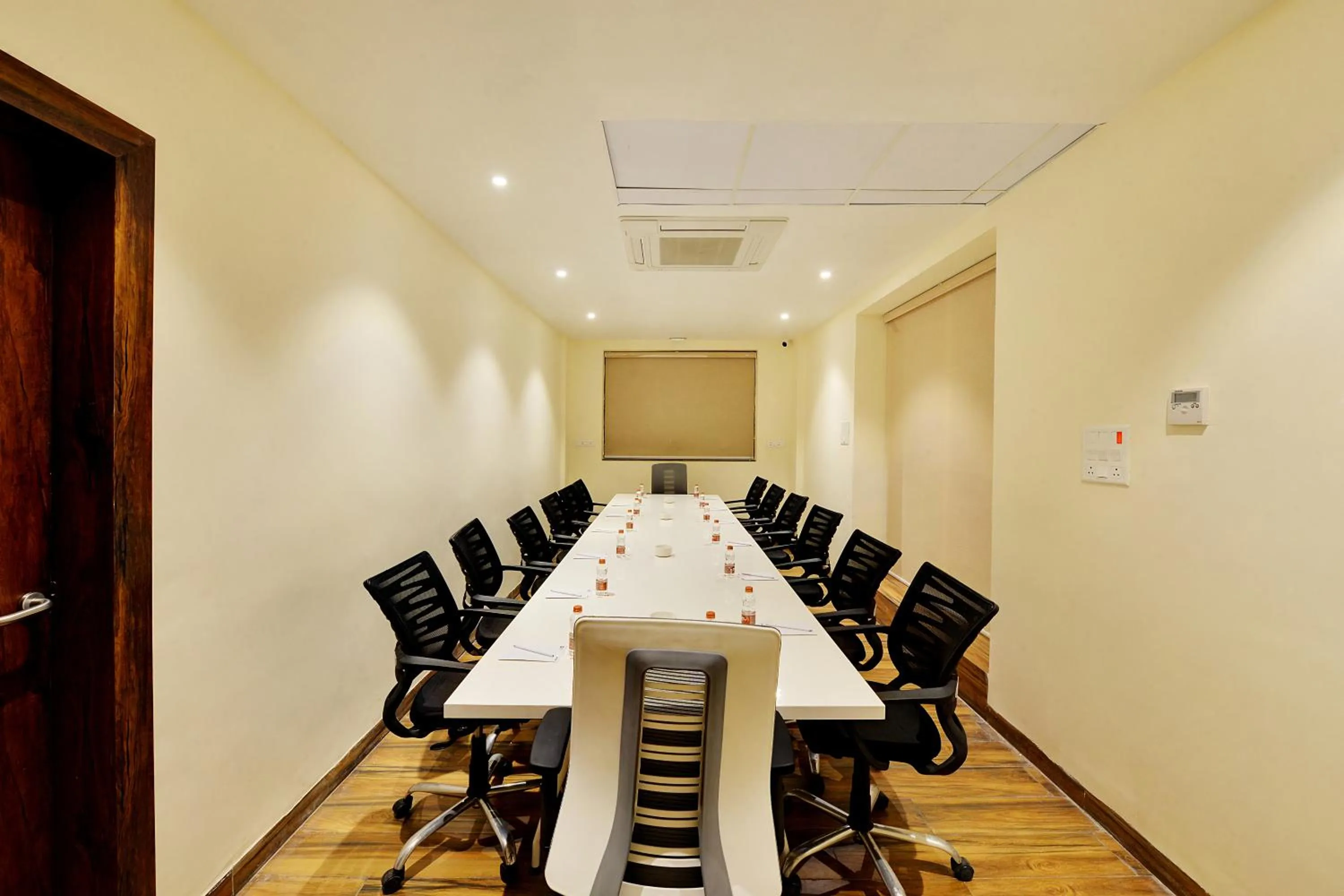 Meeting/conference room in Mastiff Select Gulbarga Hotel