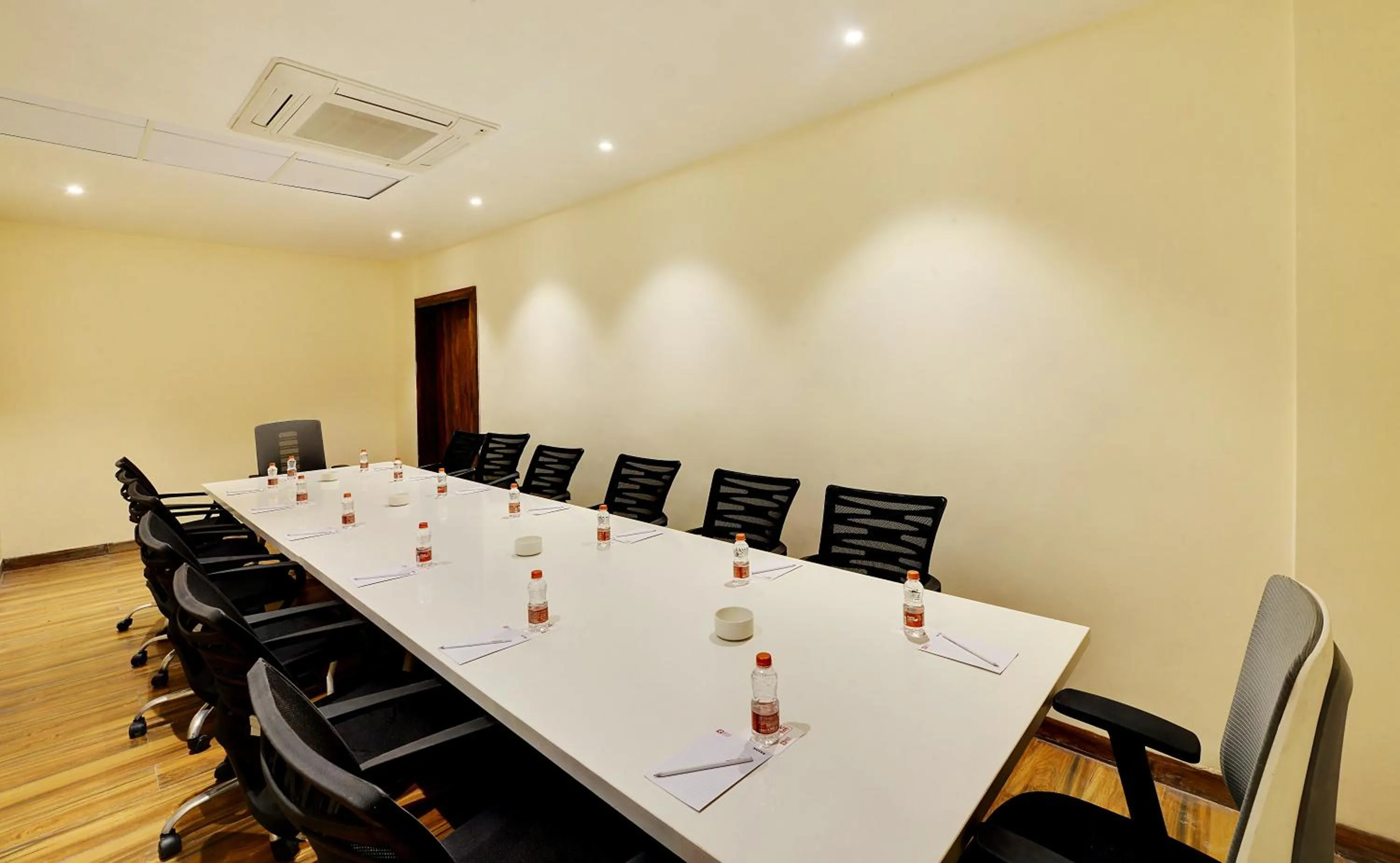 Meeting/conference room in Mastiff Select Gulbarga Hotel