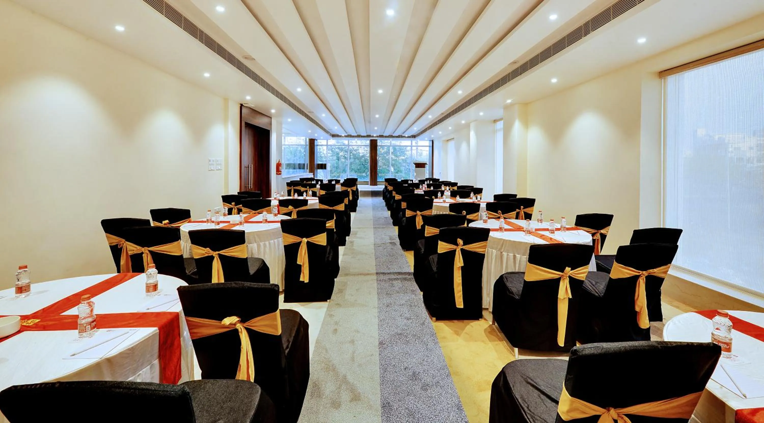 Banquet/Function facilities in Mastiff Select Gulbarga Hotel