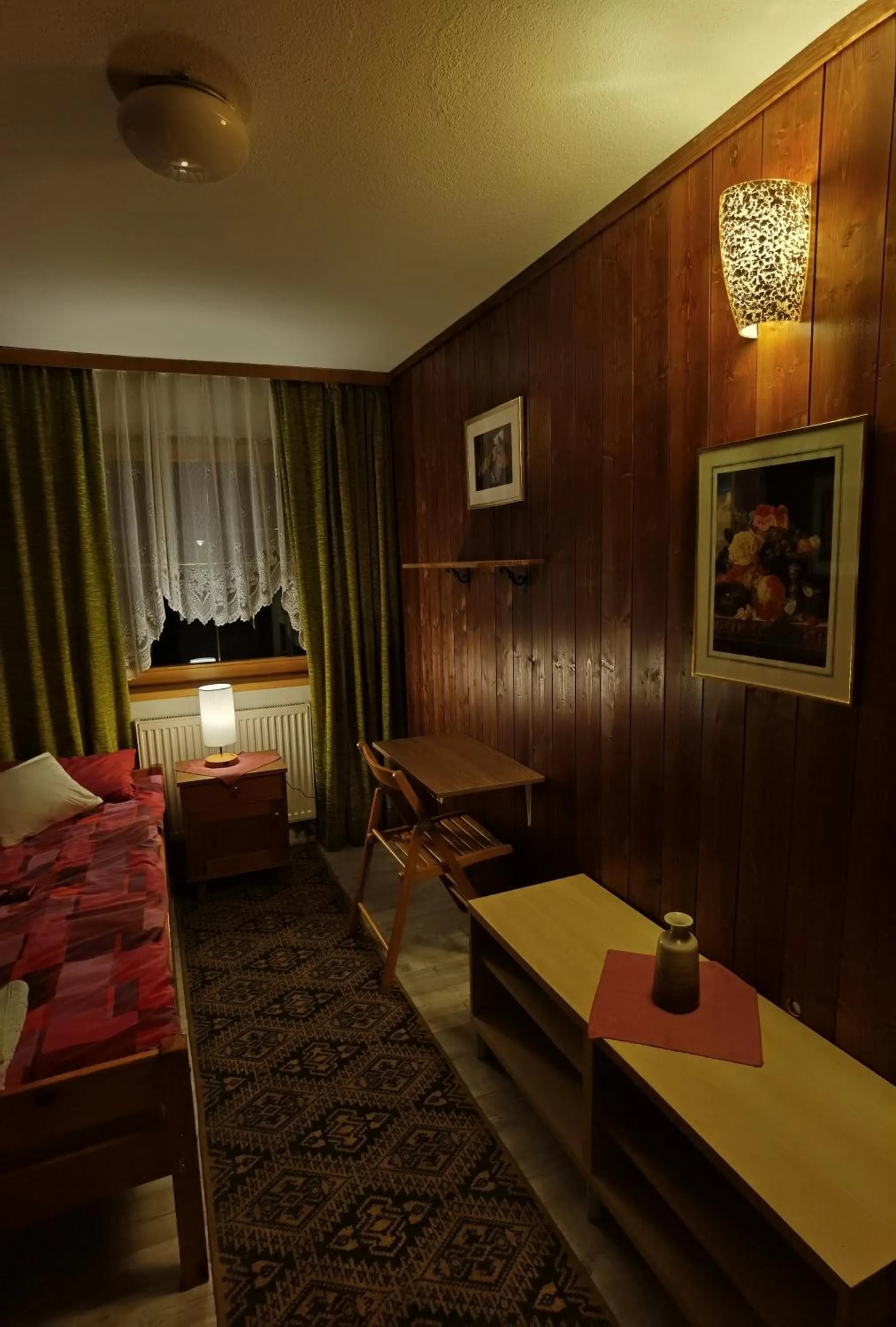 Seating area, Bed in Haus Fiegl