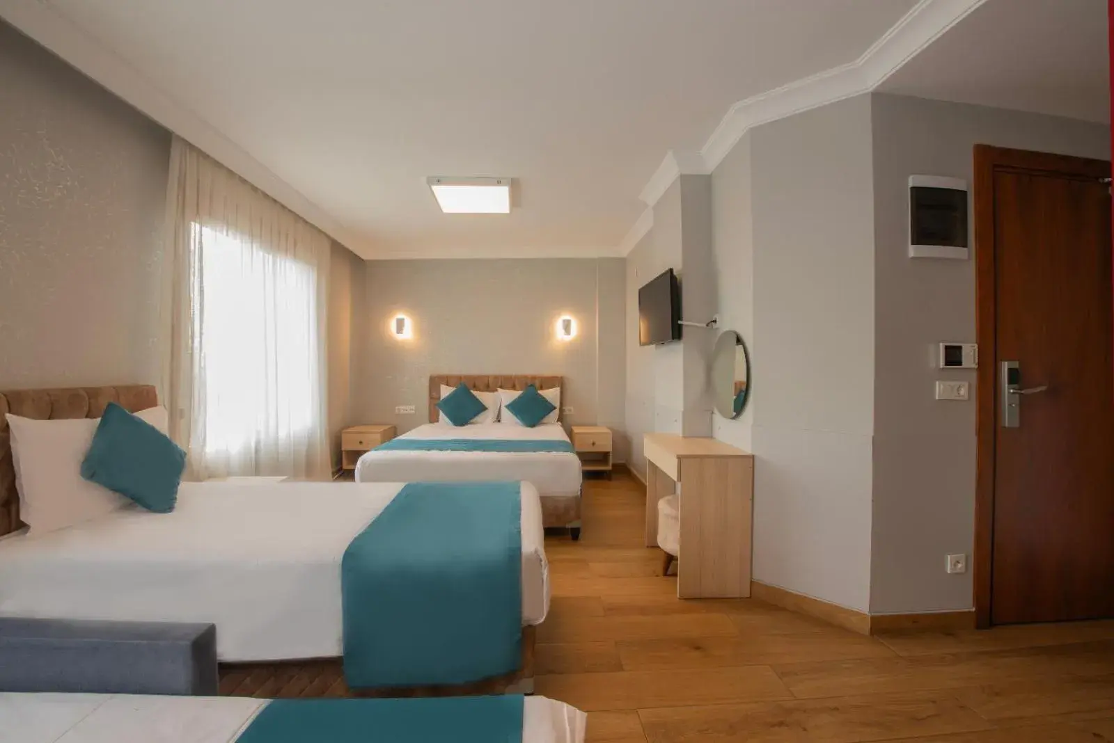 Photo of the whole room, Bed in Seven Studıos Sultanahmet Photo of the whole room, Bed in Seven Studıos Sultanahmet