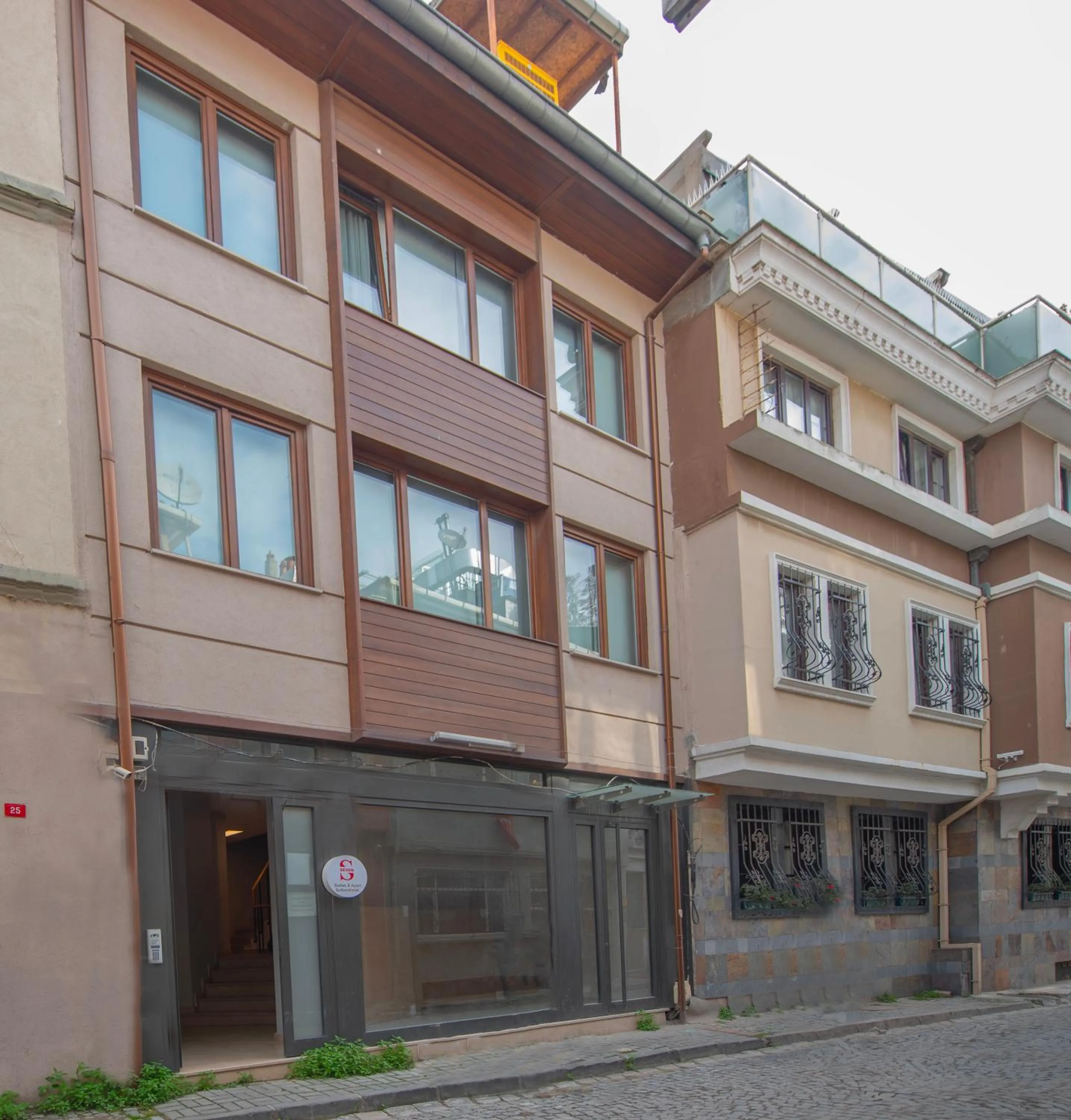 Property building in Seven Studıos Sultanahmet