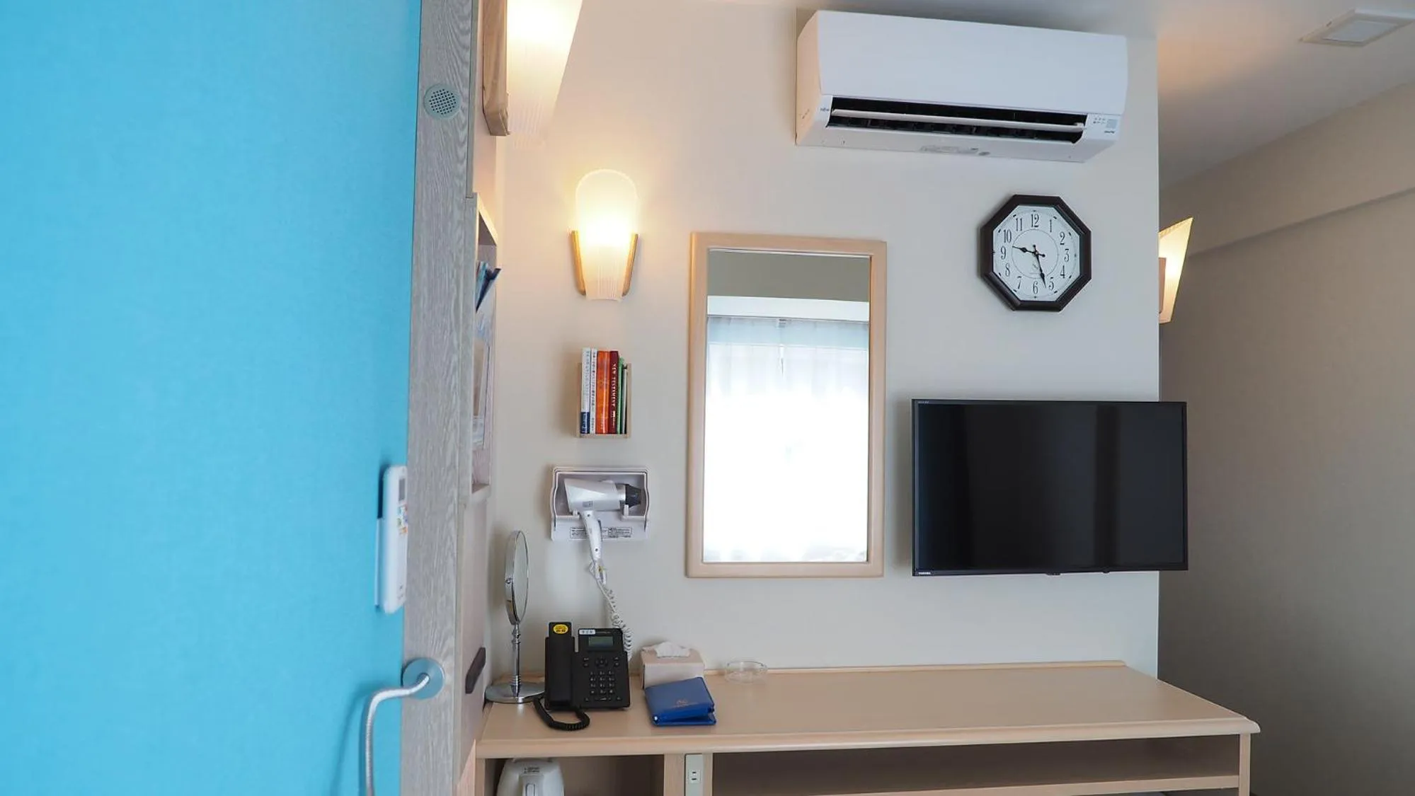 Decorative detail in Toyoko Inn Yokohama Shiei-chikatetsu Center Minami-eki