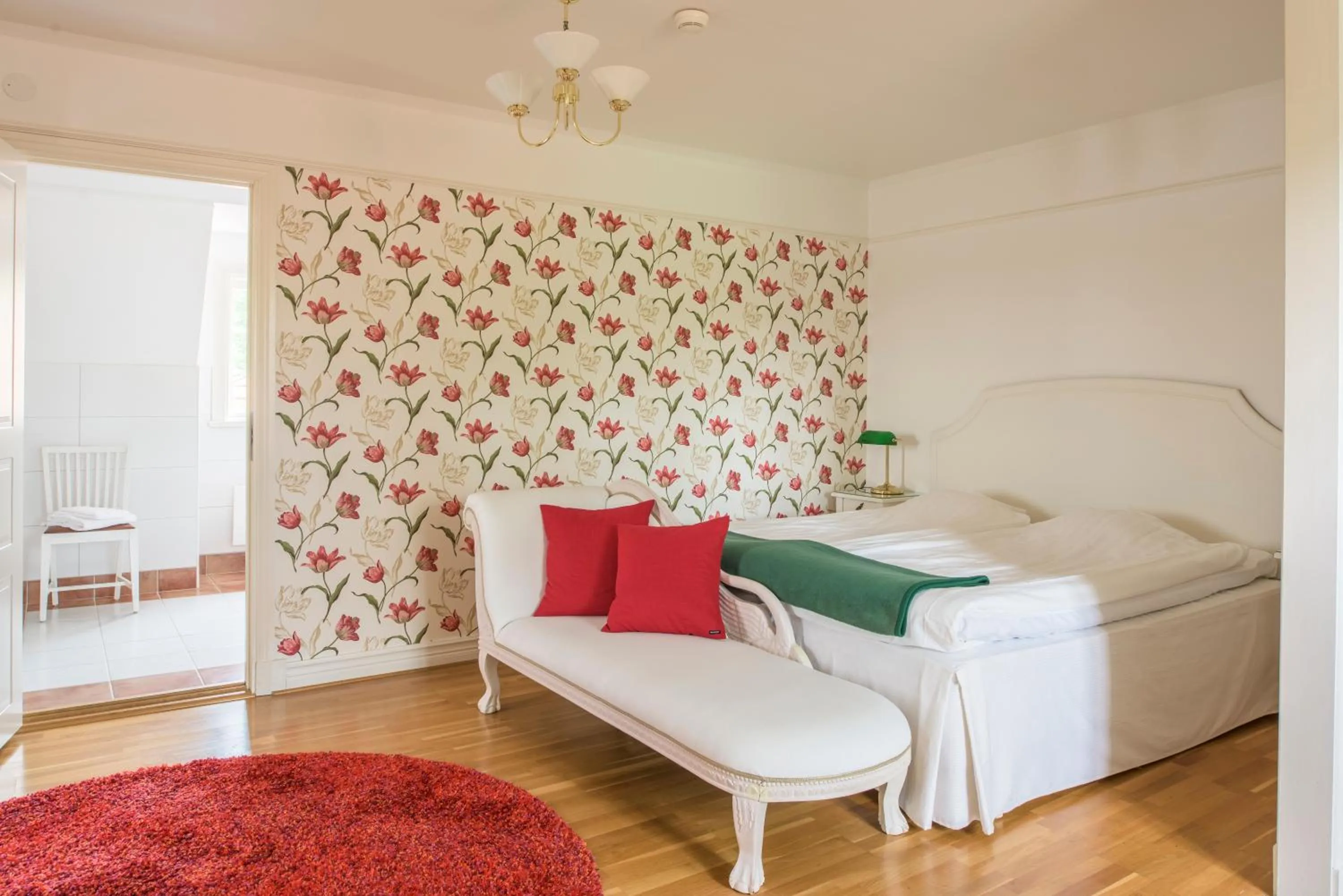 Bed in Möckelsnäs Herrgård