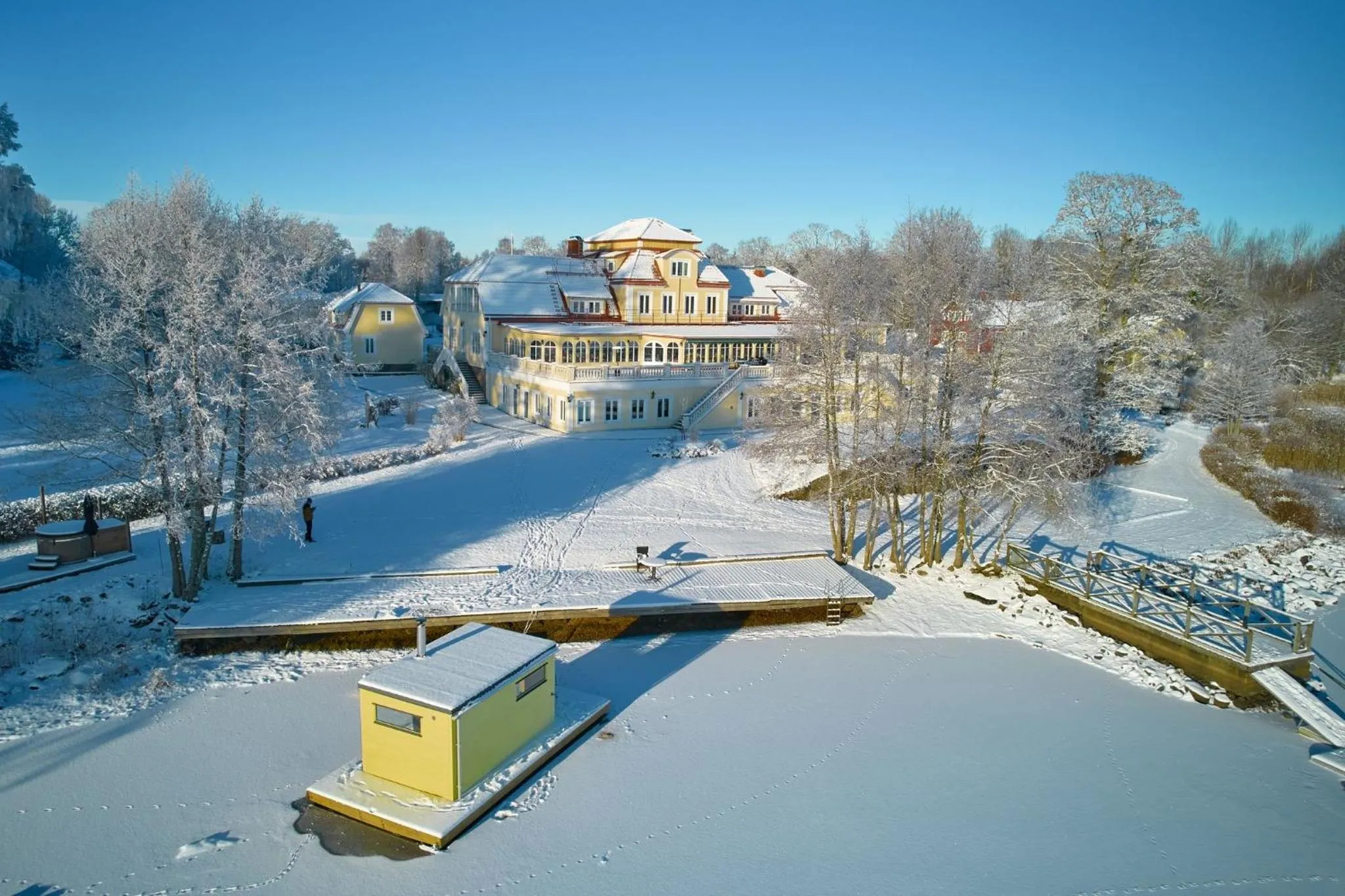 Property building in Möckelsnäs Herrgård