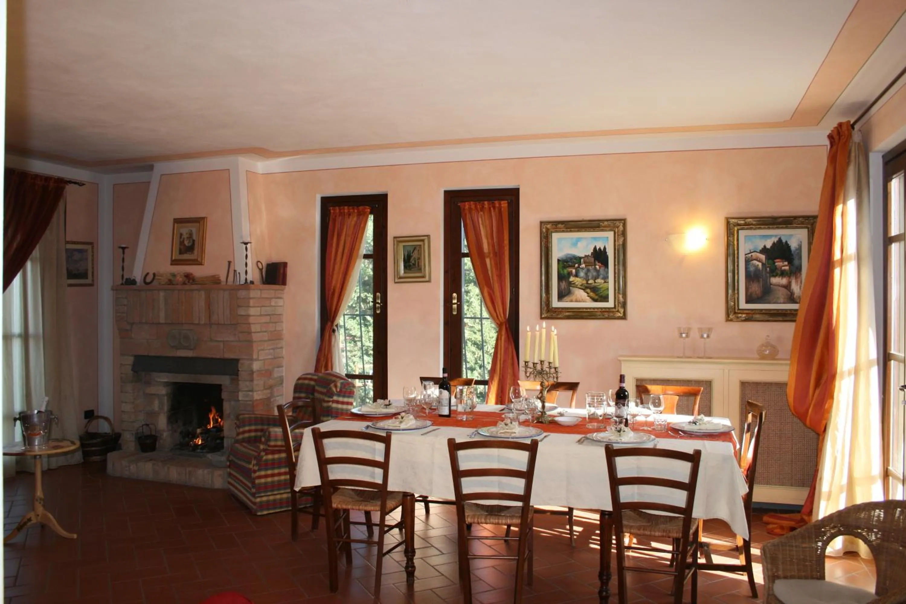 Food and drinks in Villa Antica Sosta Renai