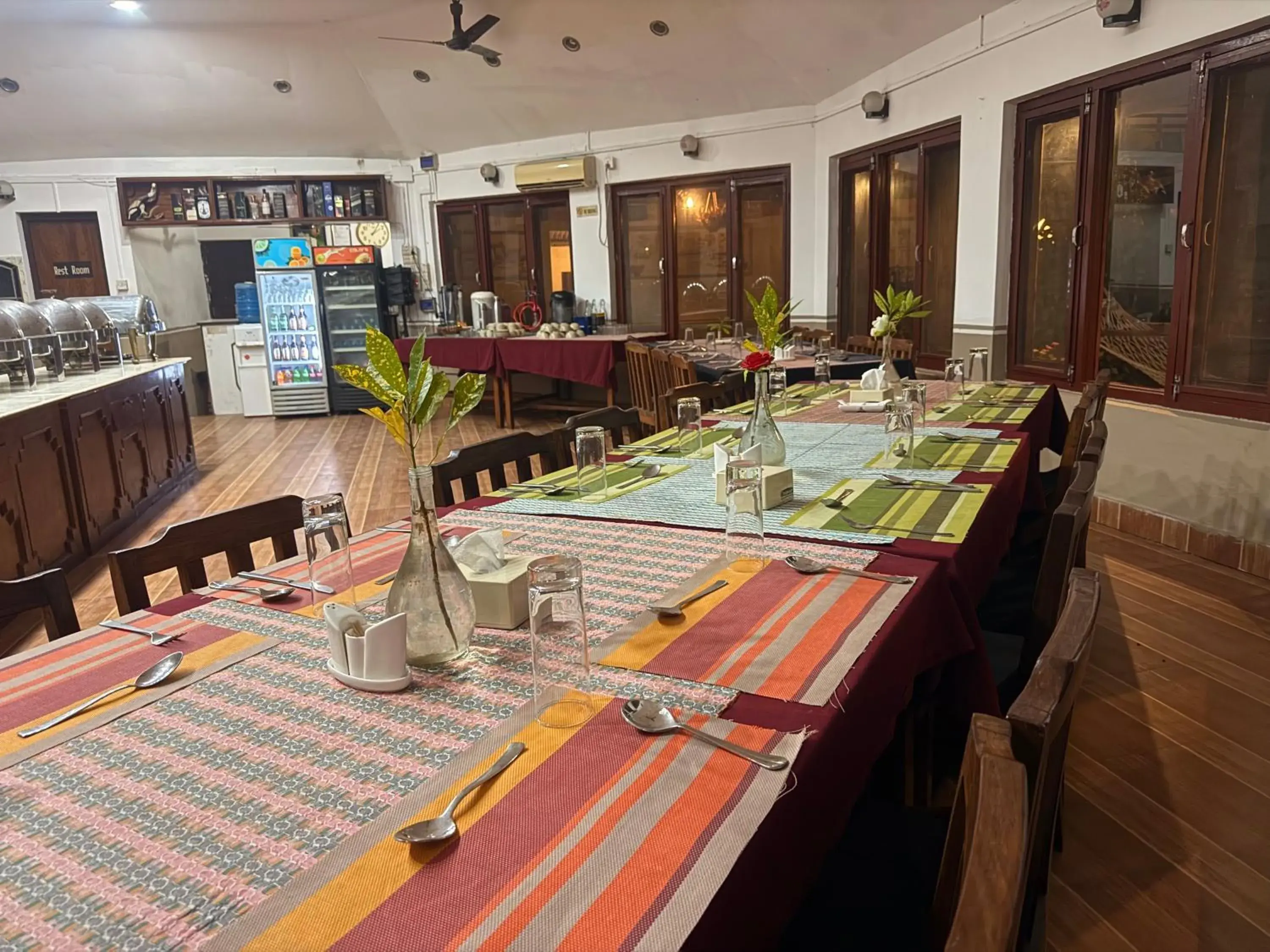 Restaurant/places to eat in Jungle Safari Resort Restaurant/places to eat in Jungle Safari Resort