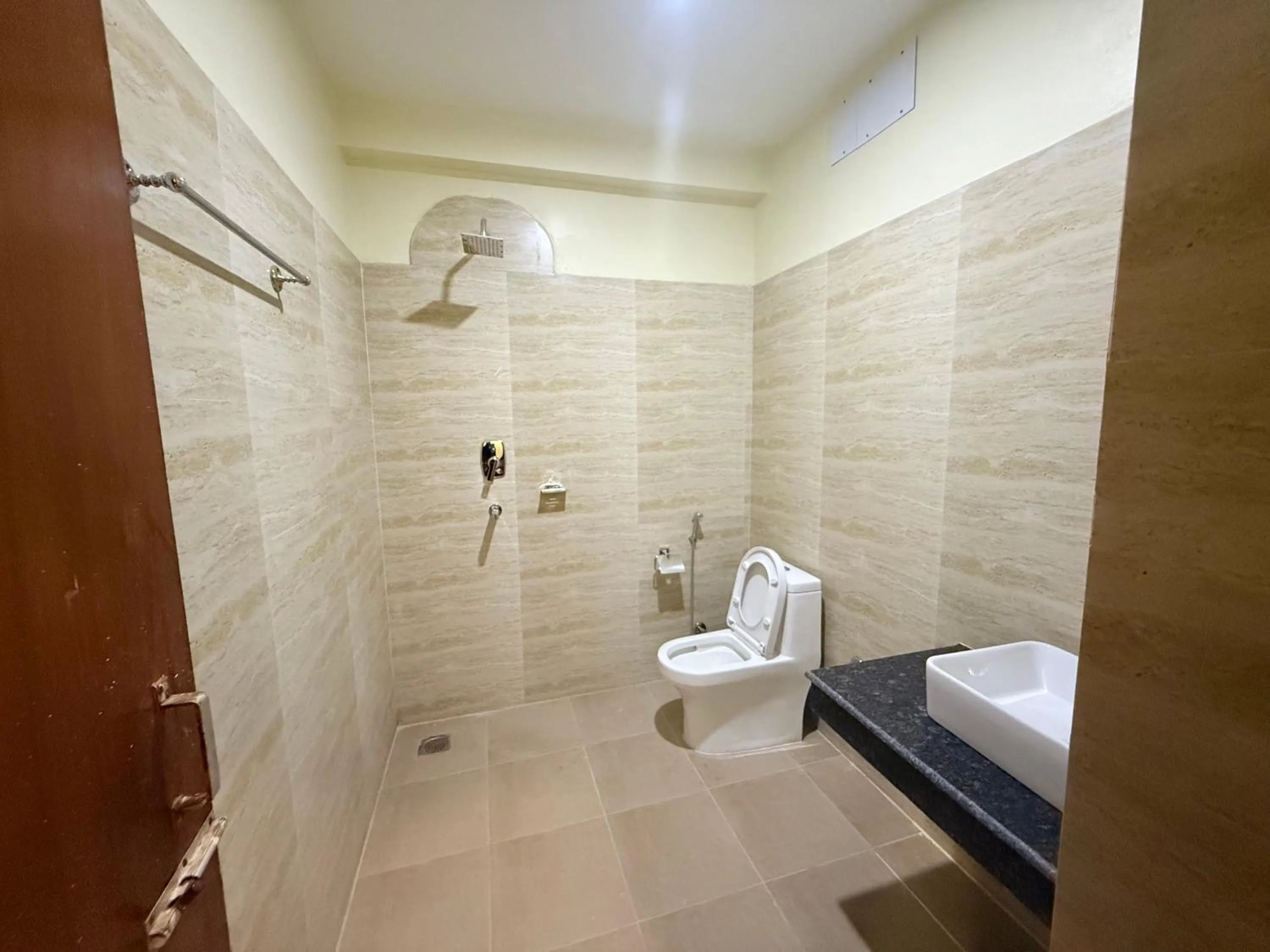 Shower in Jungle Safari Resort