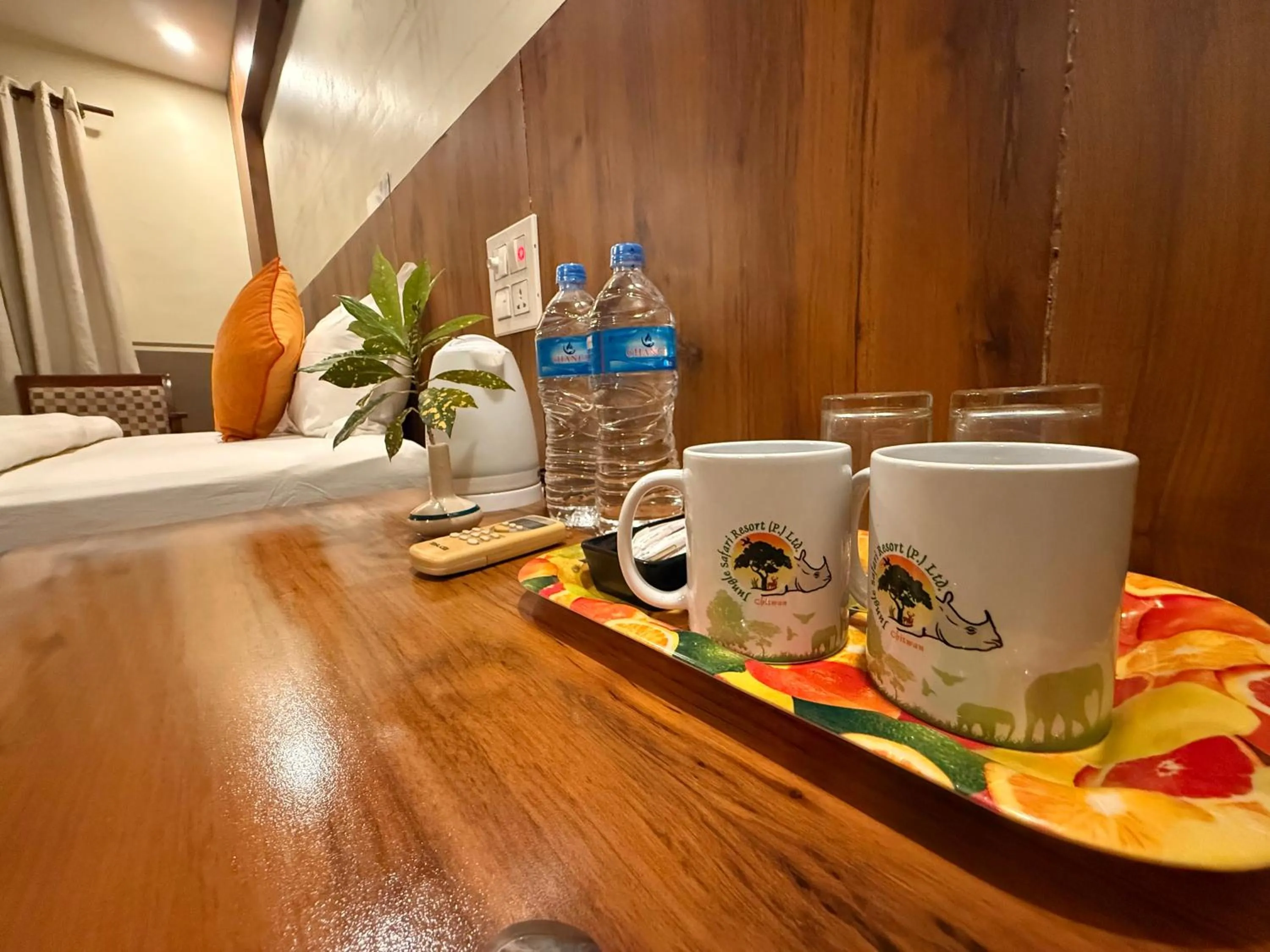 Restaurant/places to eat in Jungle Safari Resort