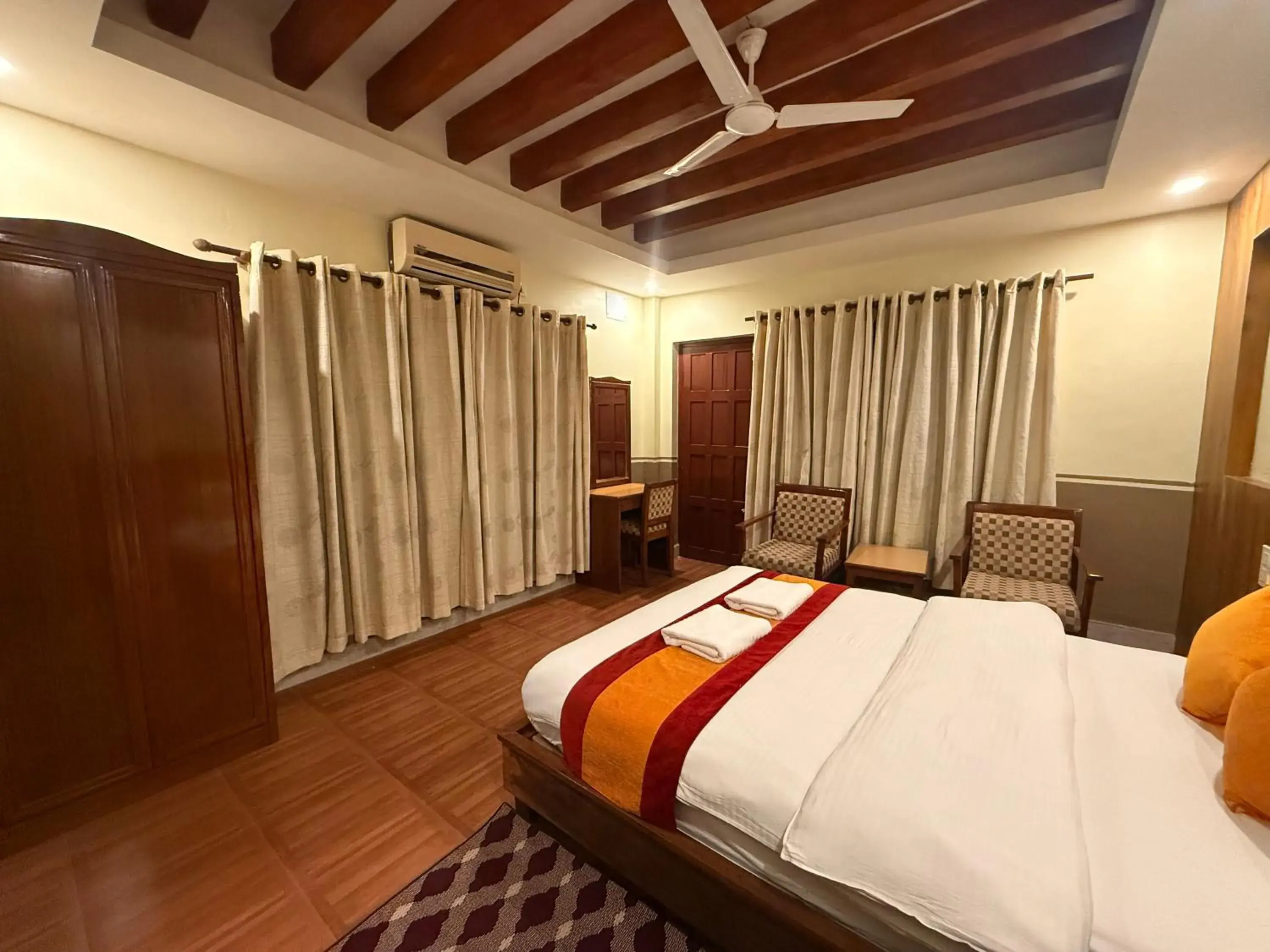 Bedroom, Bed in Jungle Safari Resort Bedroom, Bed in Jungle Safari Resort