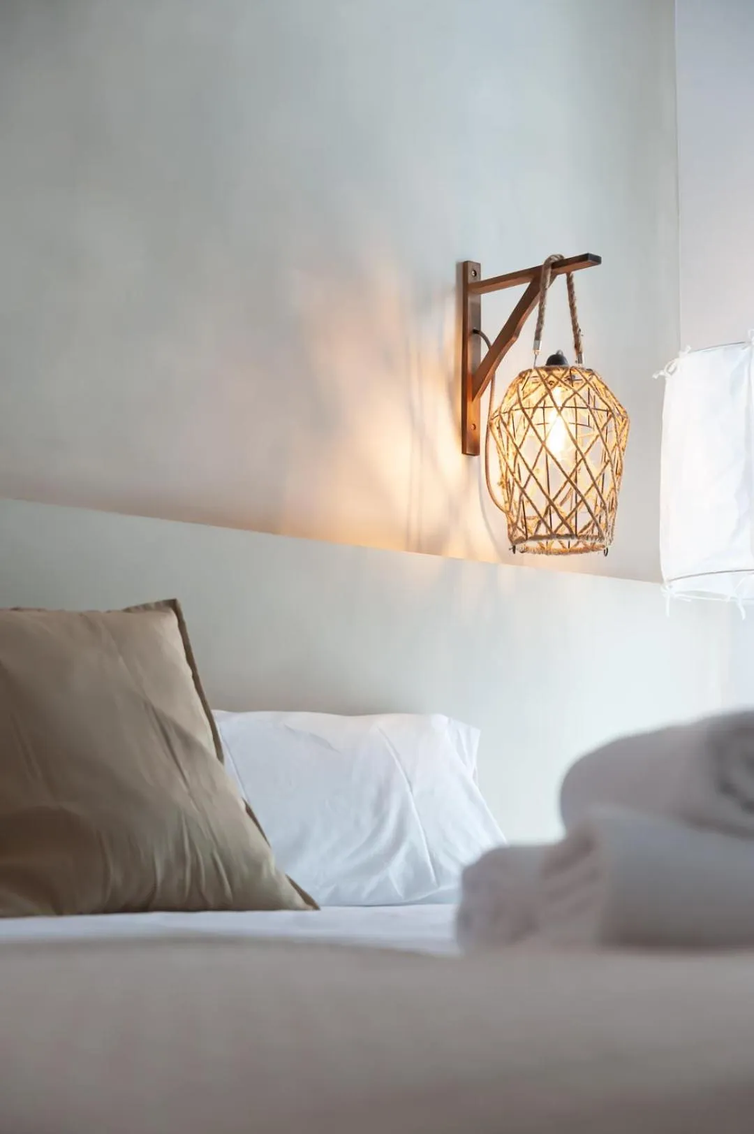 Bed in Hostal Es Niu de Tamariu