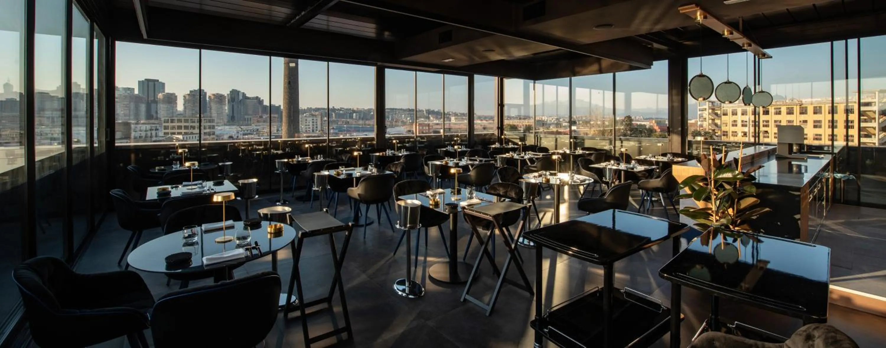 Restaurant/places to eat in Gold Tower Lifestyle Hotel