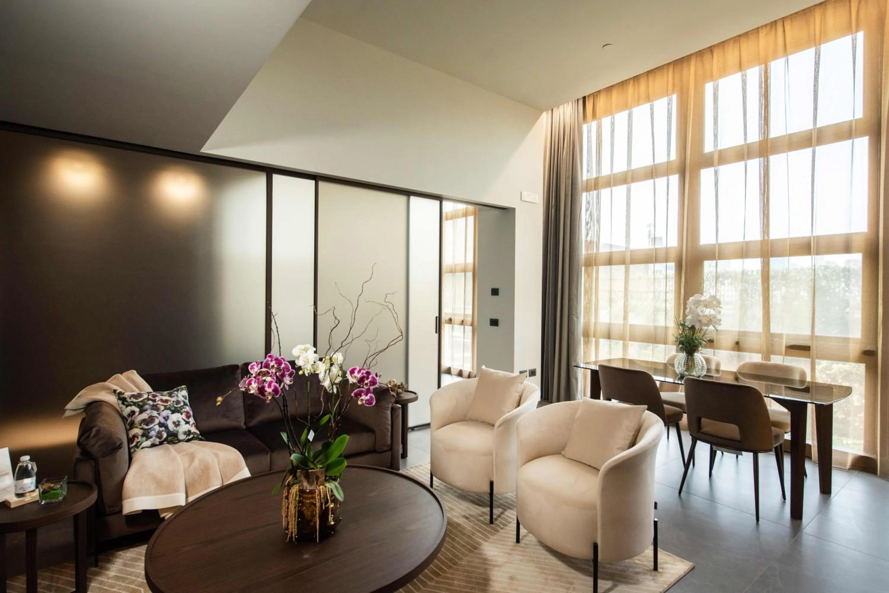 Living room in Gold Tower Lifestyle Hotel