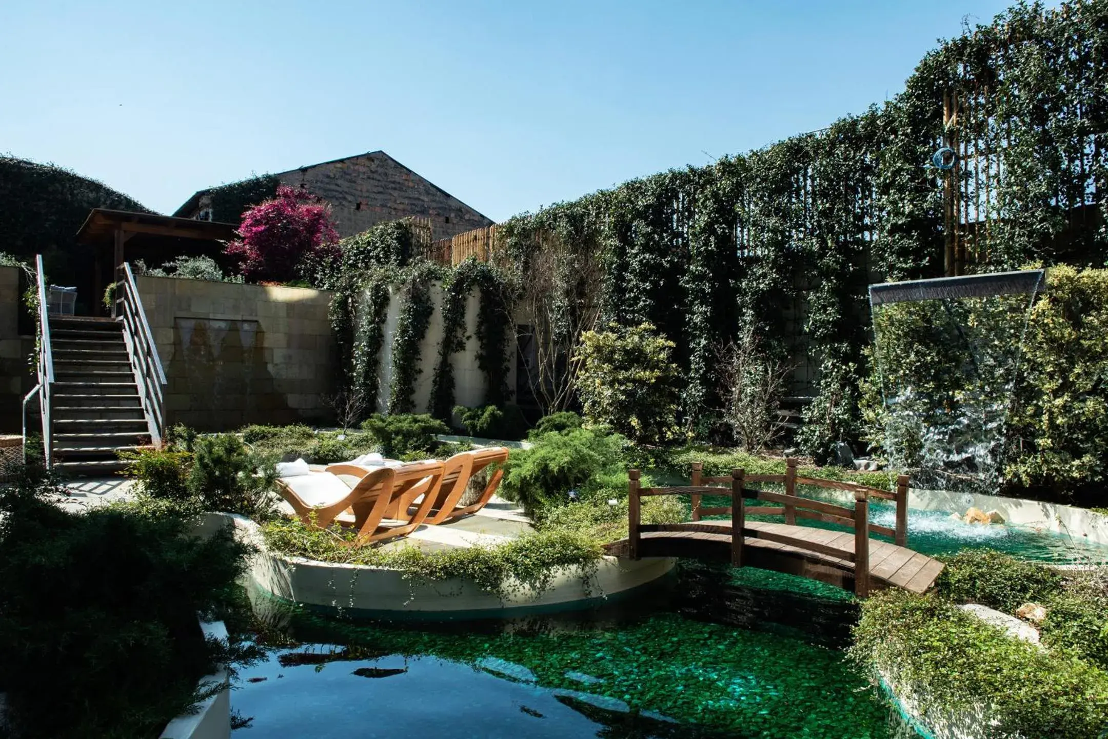 Property building in Gold Tower Lifestyle Hotel Property building in Gold Tower Lifestyle Hotel