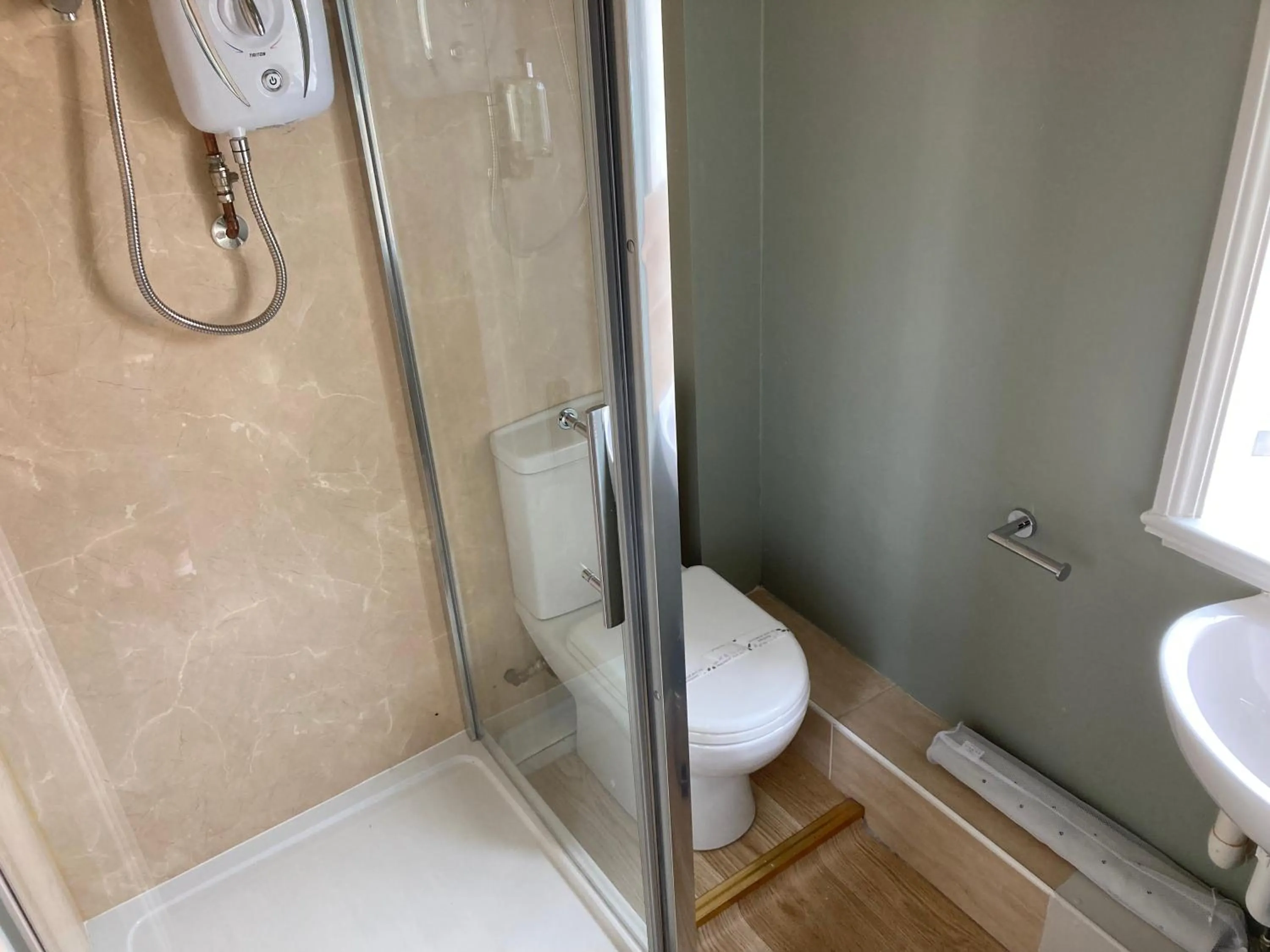 Shower in The Market House