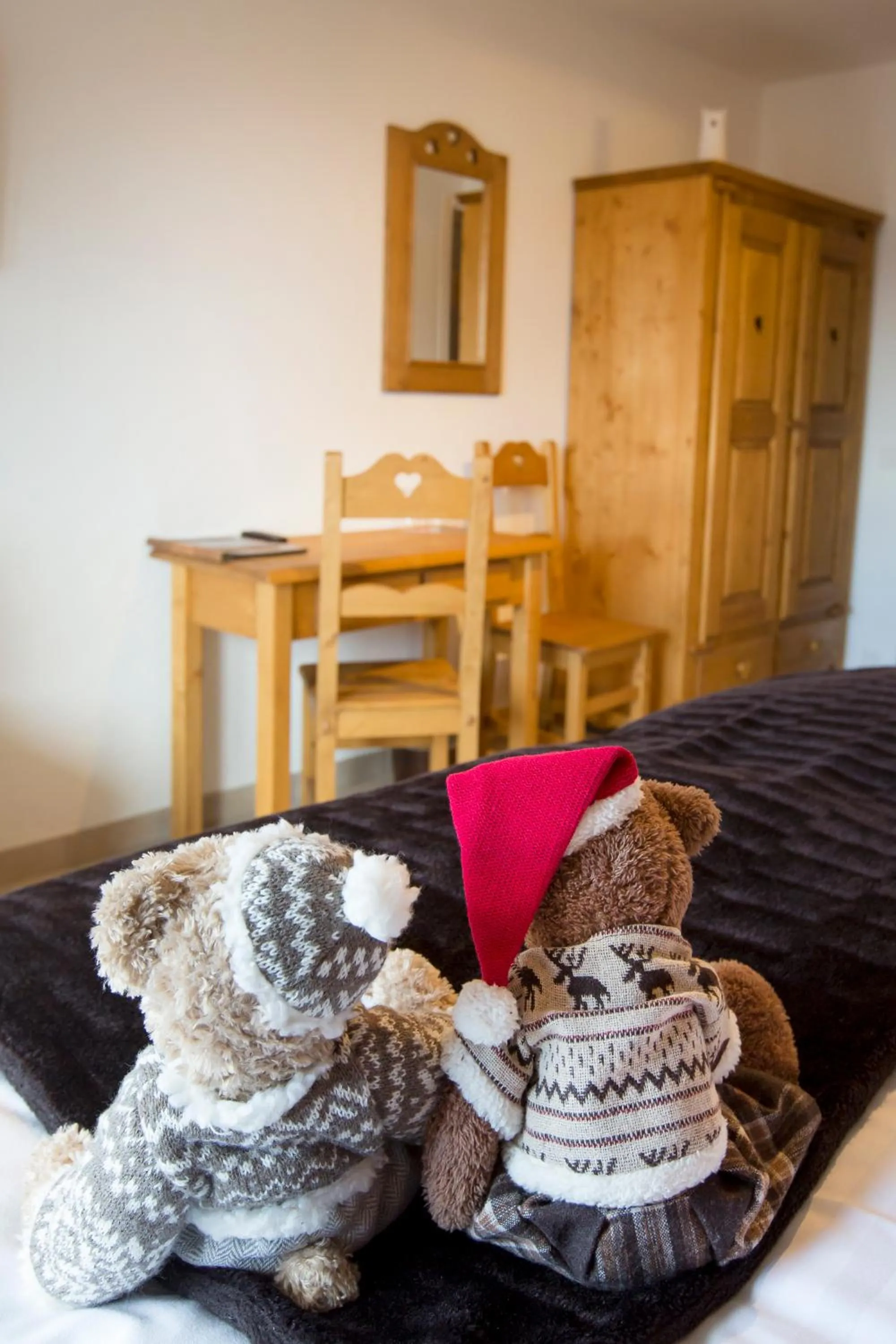 Decorative detail, Bed in Hôtel de charme la Poste
