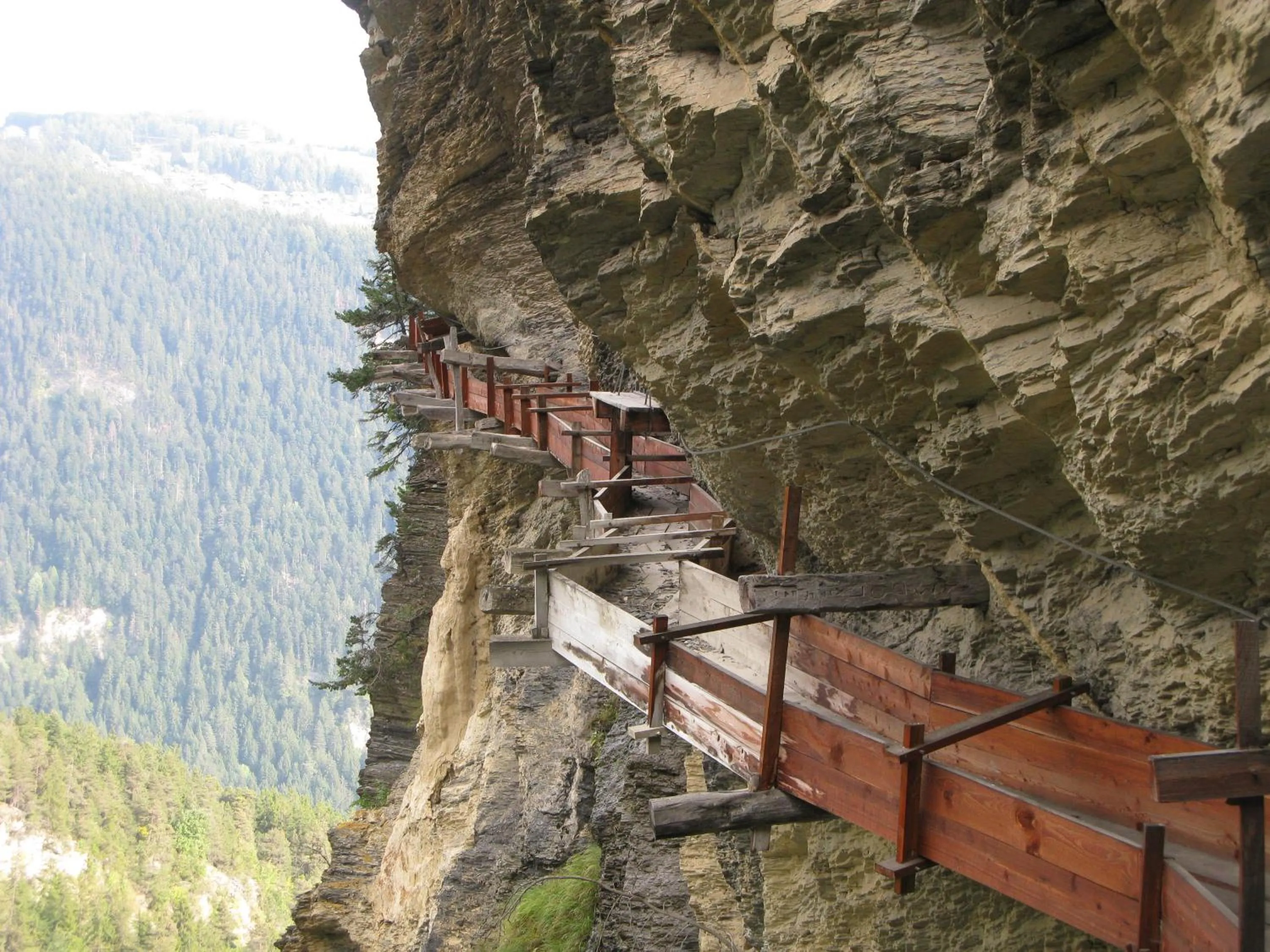 Hiking in Hôtel de charme la Poste