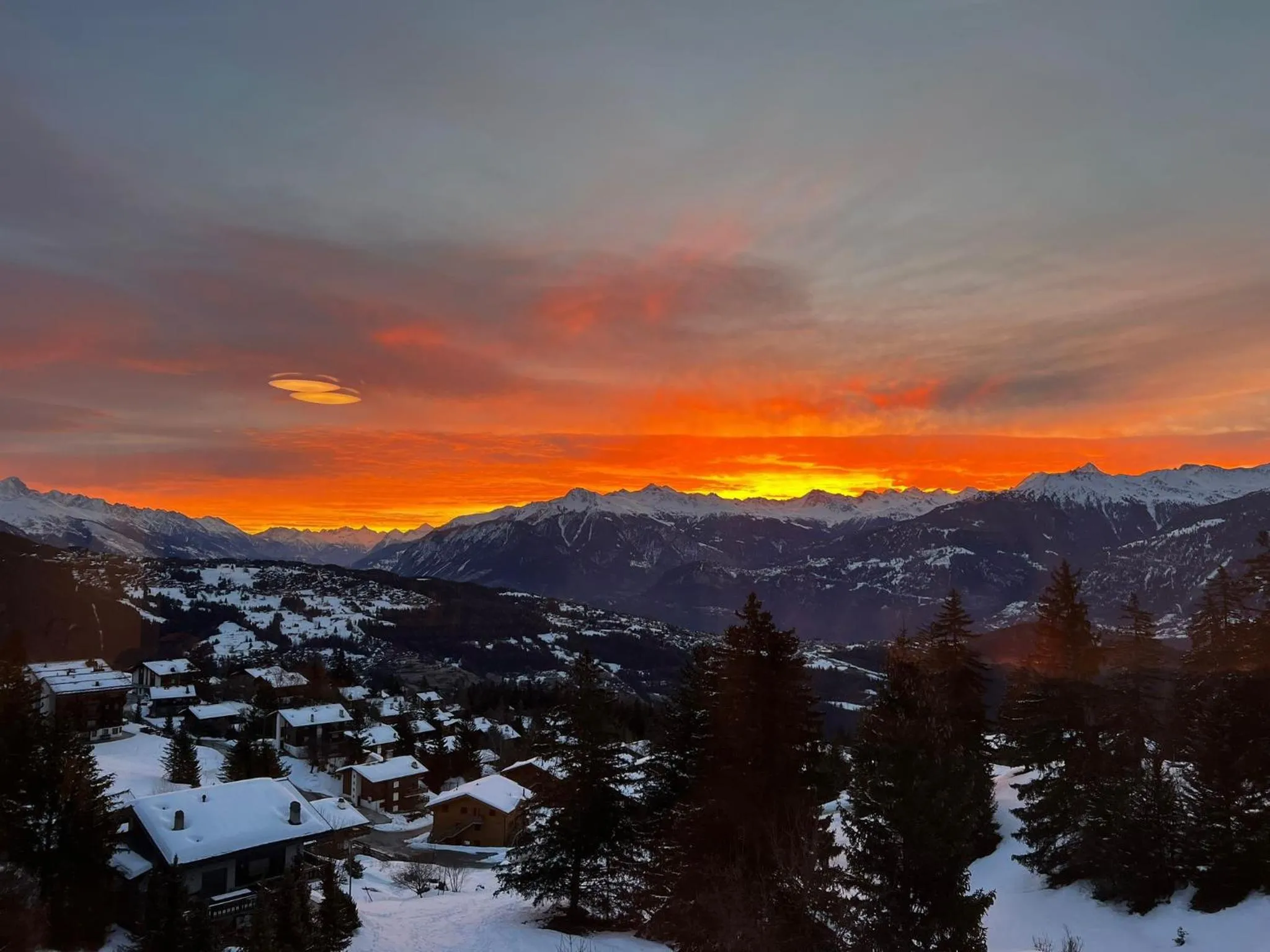 Sunrise in Hôtel de charme la Poste