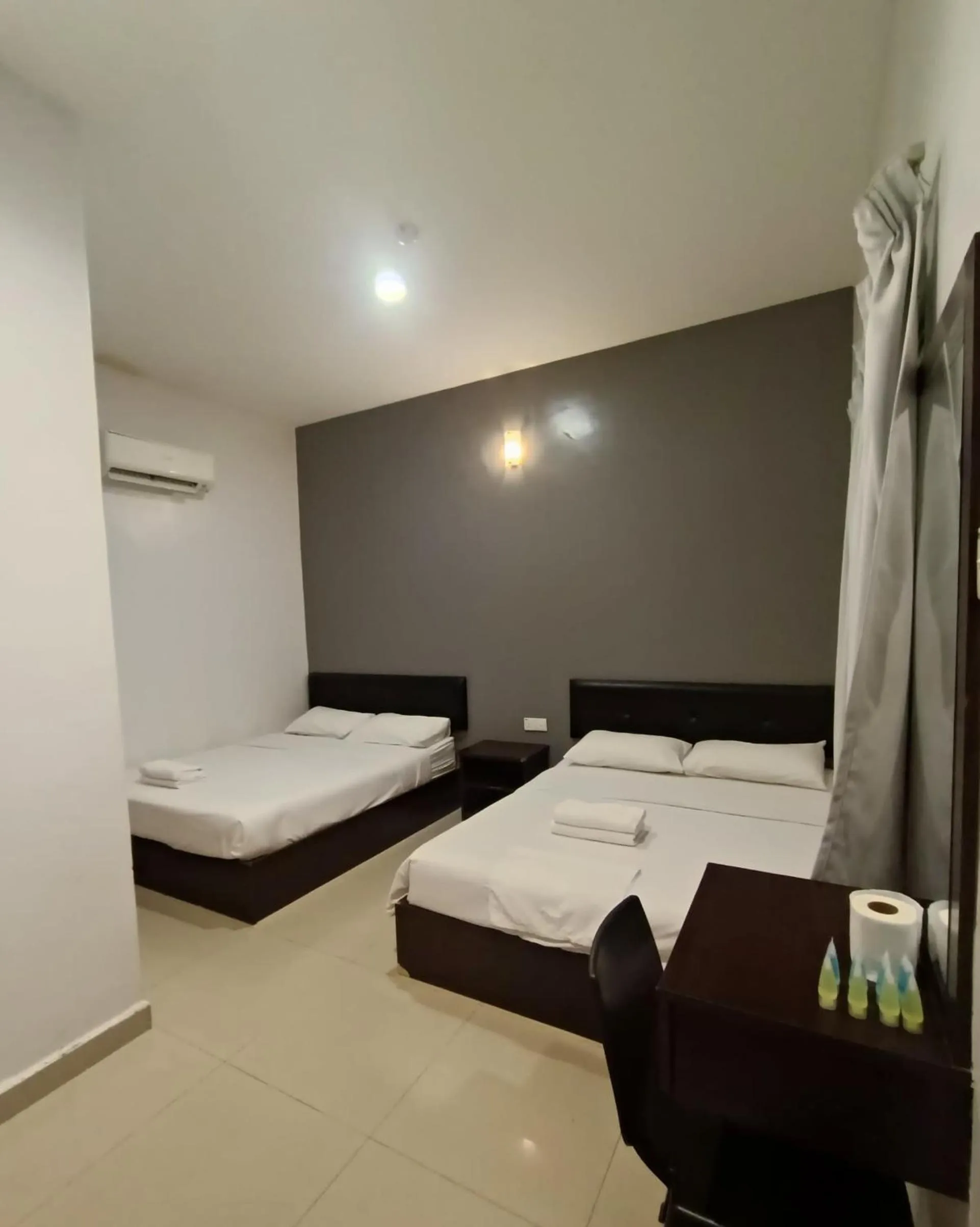 Bed in CK Hotel - Self Check In