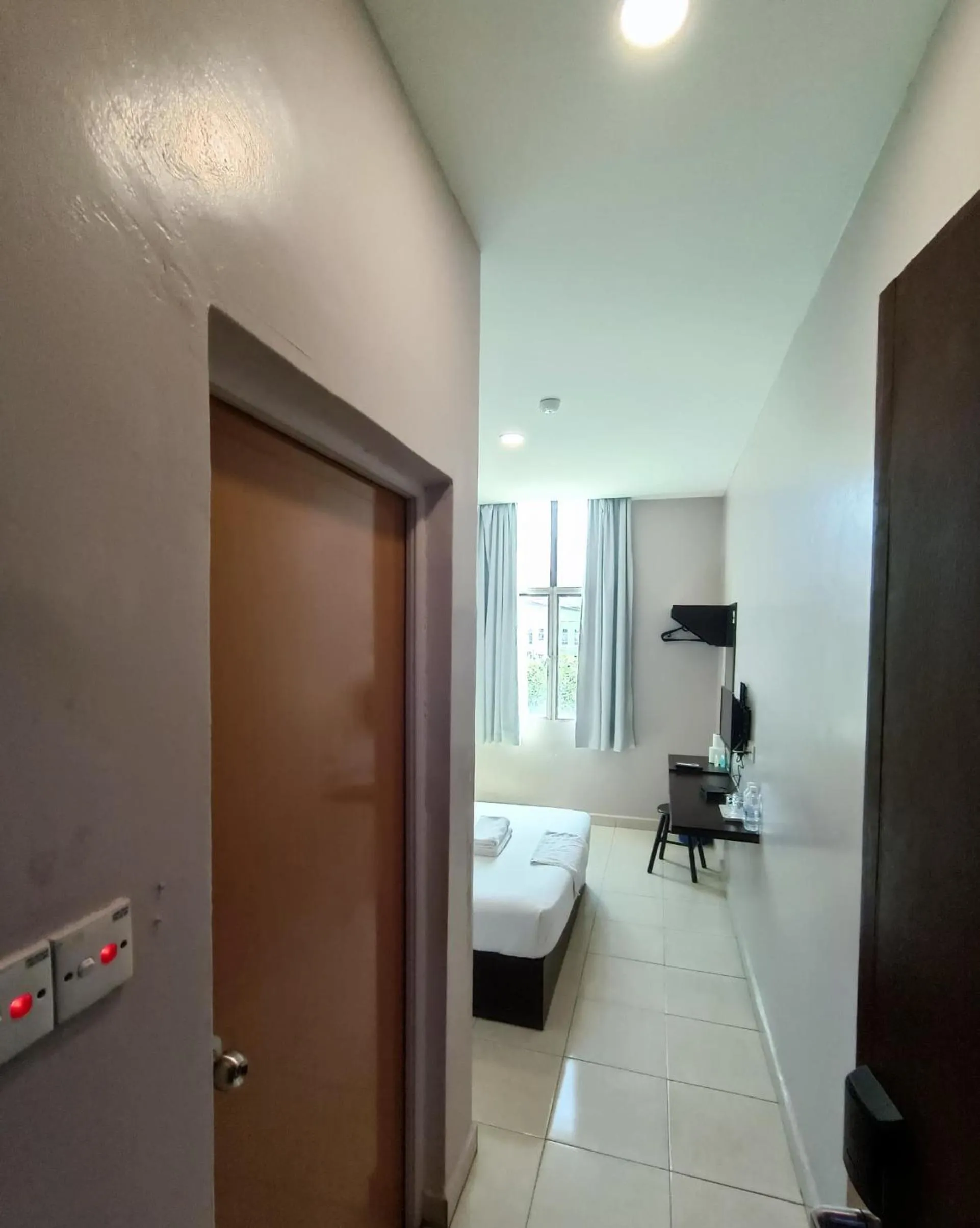 Bedroom, Bed in CK Hotel - Self Check In