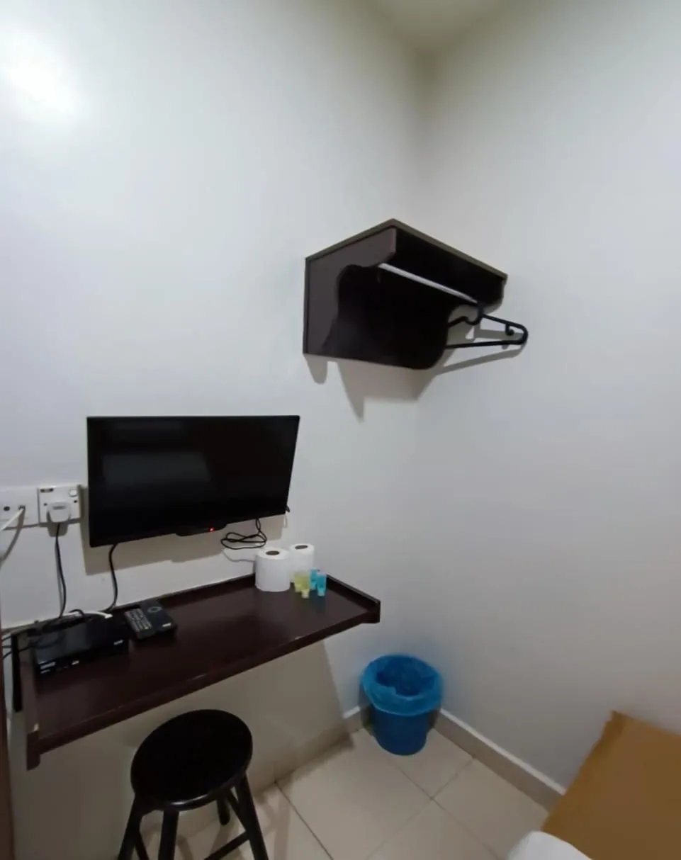 TV and multimedia in CK Hotel - Self Check In