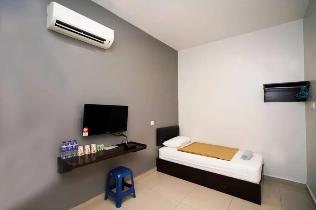 Bed in CK Hotel - Self Check In