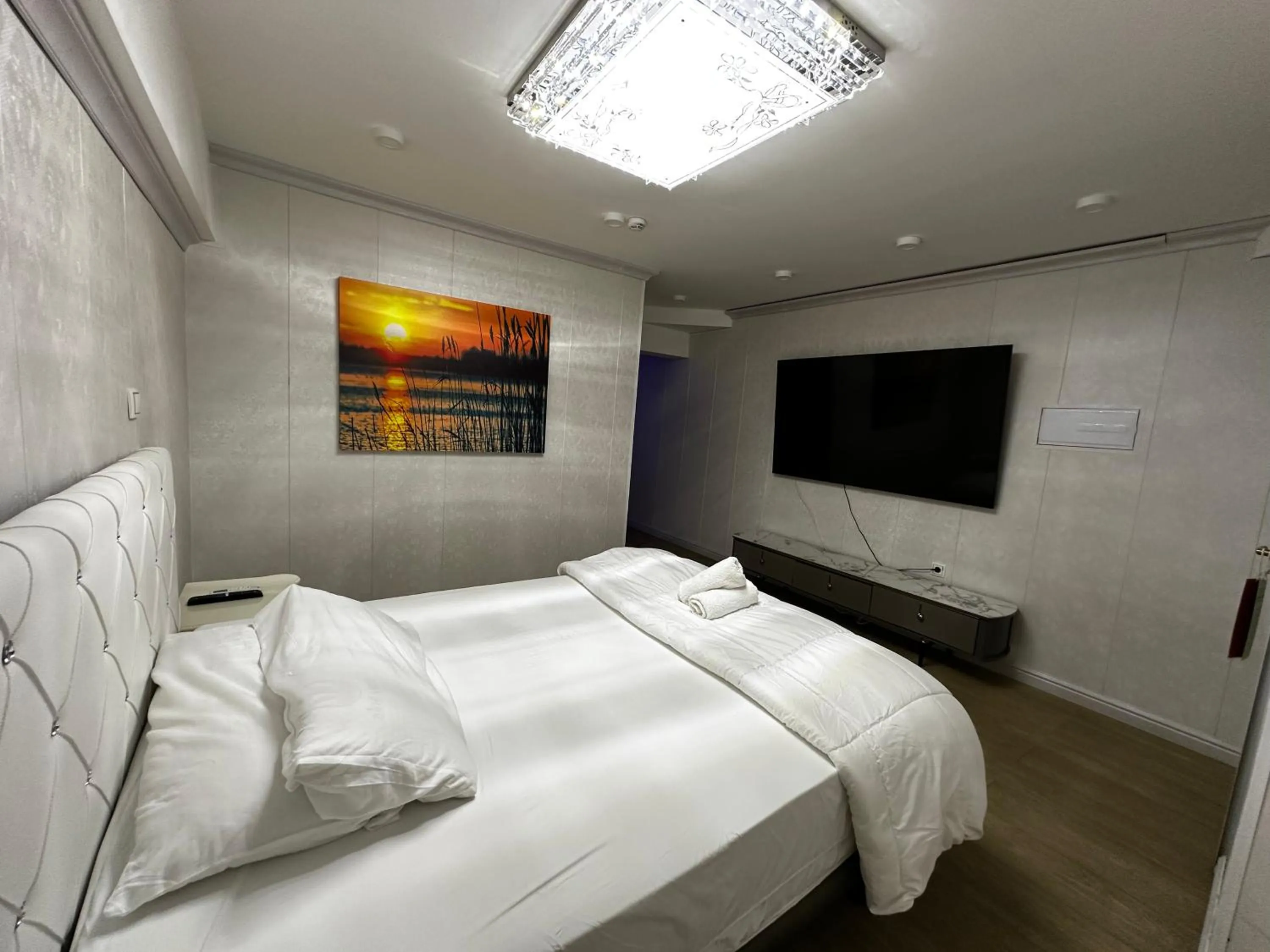 Bed in HOTEL AVIACIOn