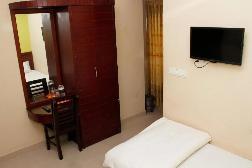 Bed in Lighthouse Family Retreat