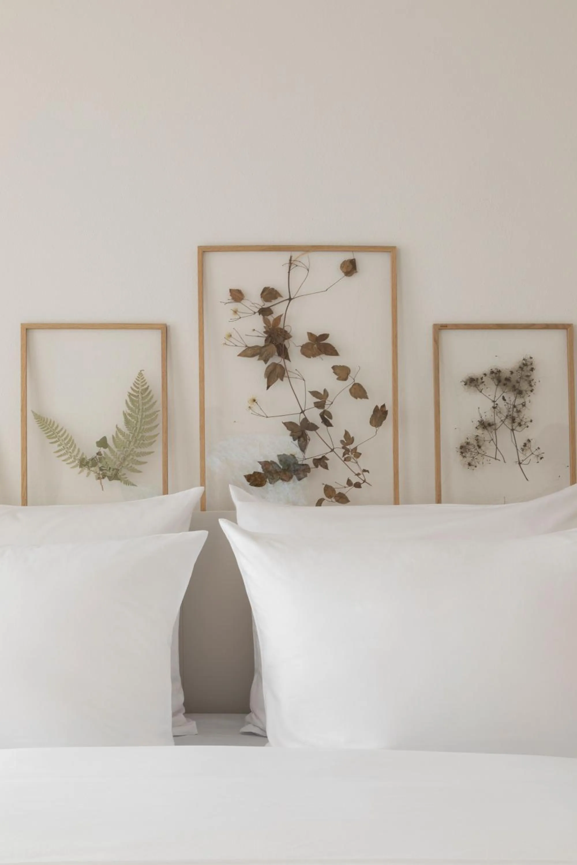 Bedroom, Bed in Wilmina Hotel