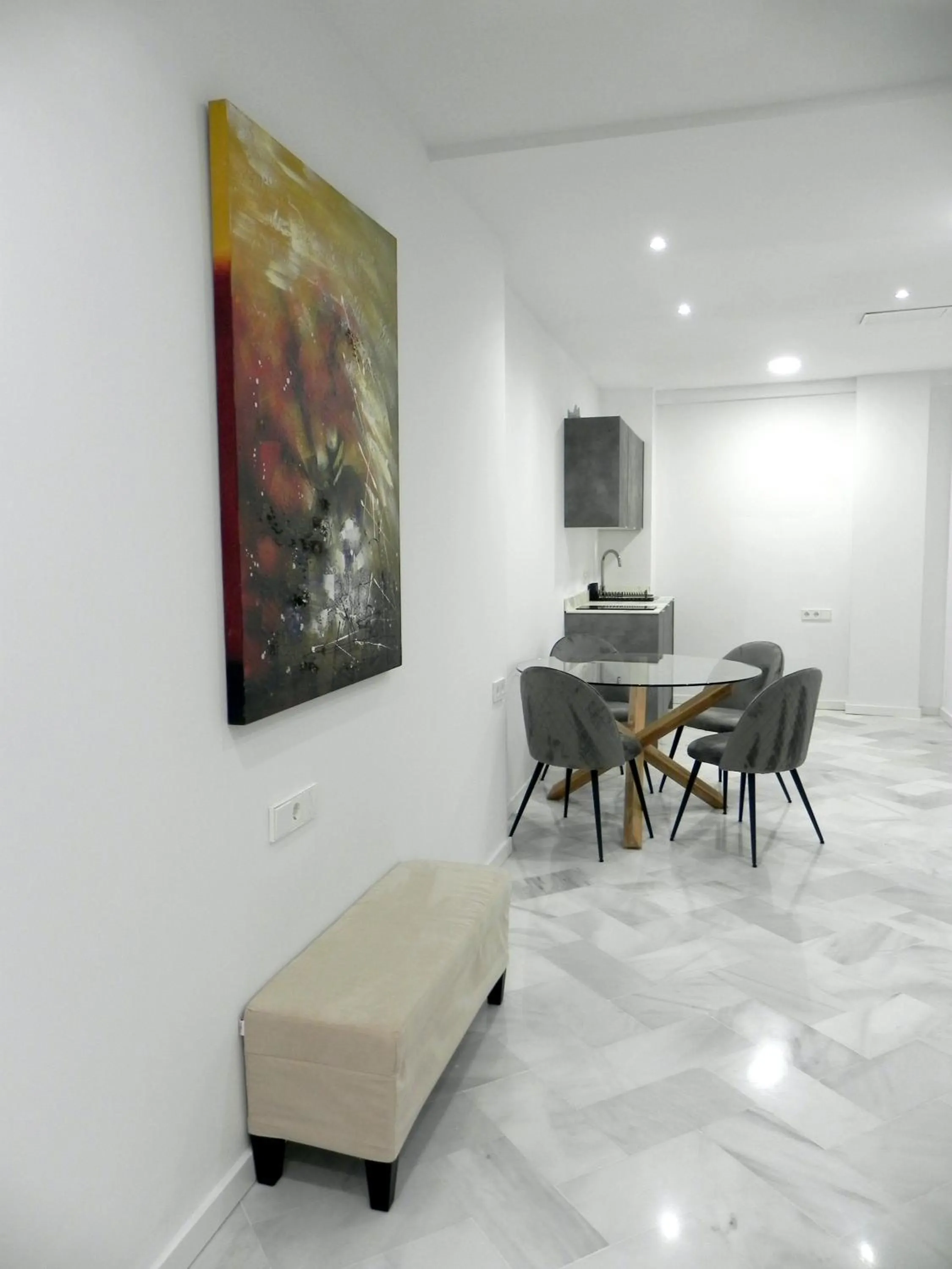 Catalina Suites Apartments Downtown Valencia
