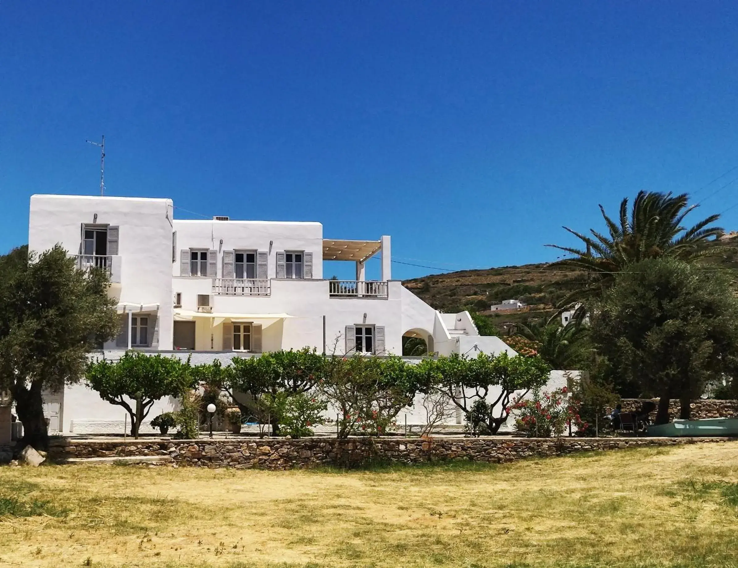 Margaritari Sifnos Margaritari Sifnos