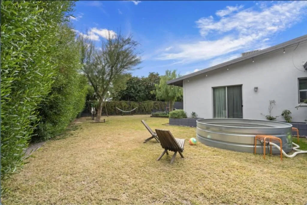 Mid-Century Stunner // Large Yard and Patio for Indoor/Outdoor Living