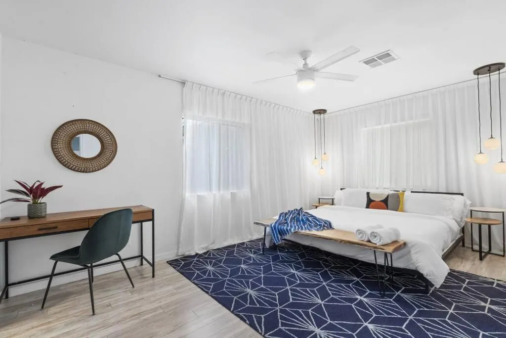 Bed in Mid-Century Stunner // Large Yard and Patio for Indoor/Outdoor Living