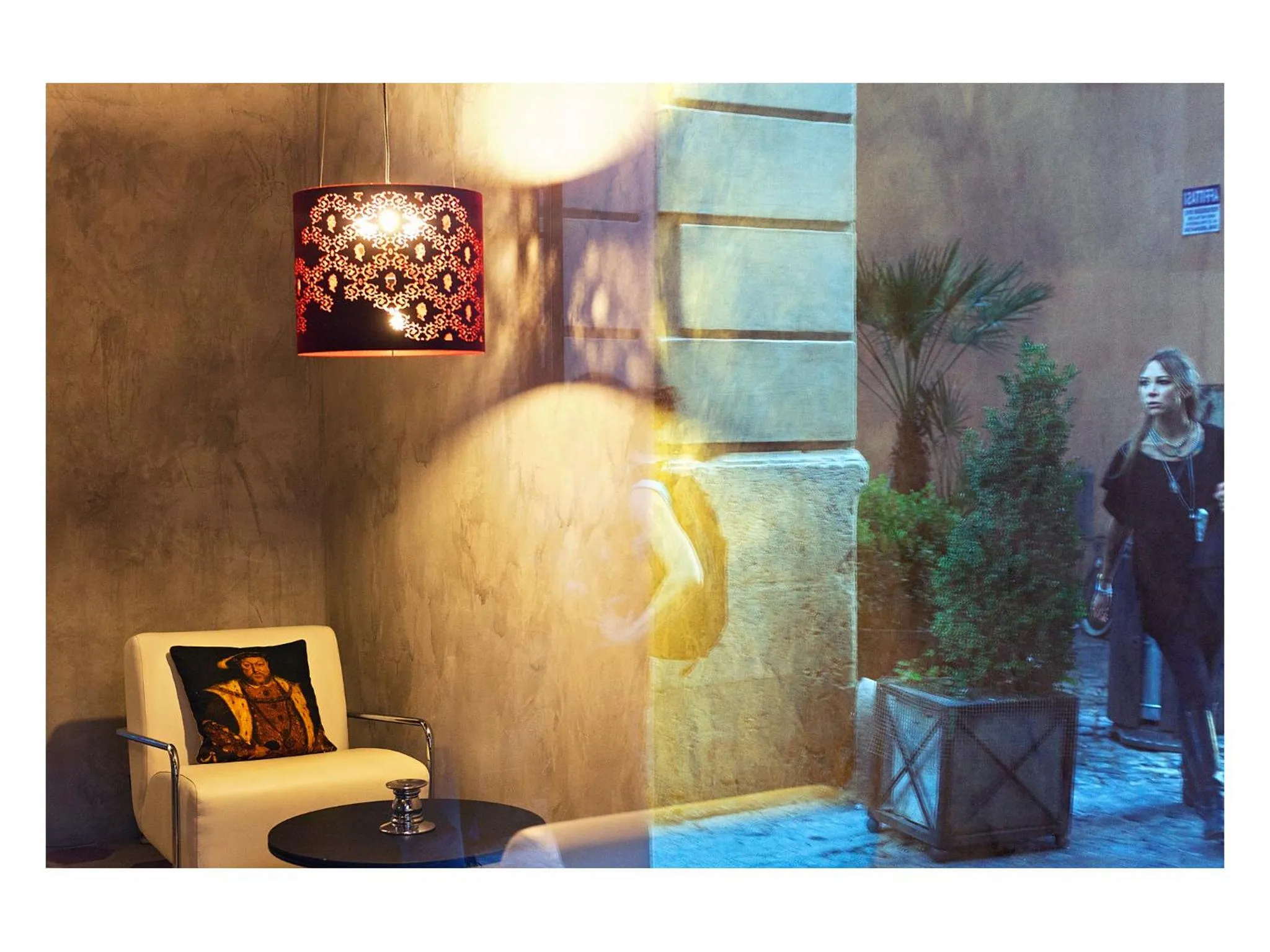 Decorative detail in Casa de' Coronari