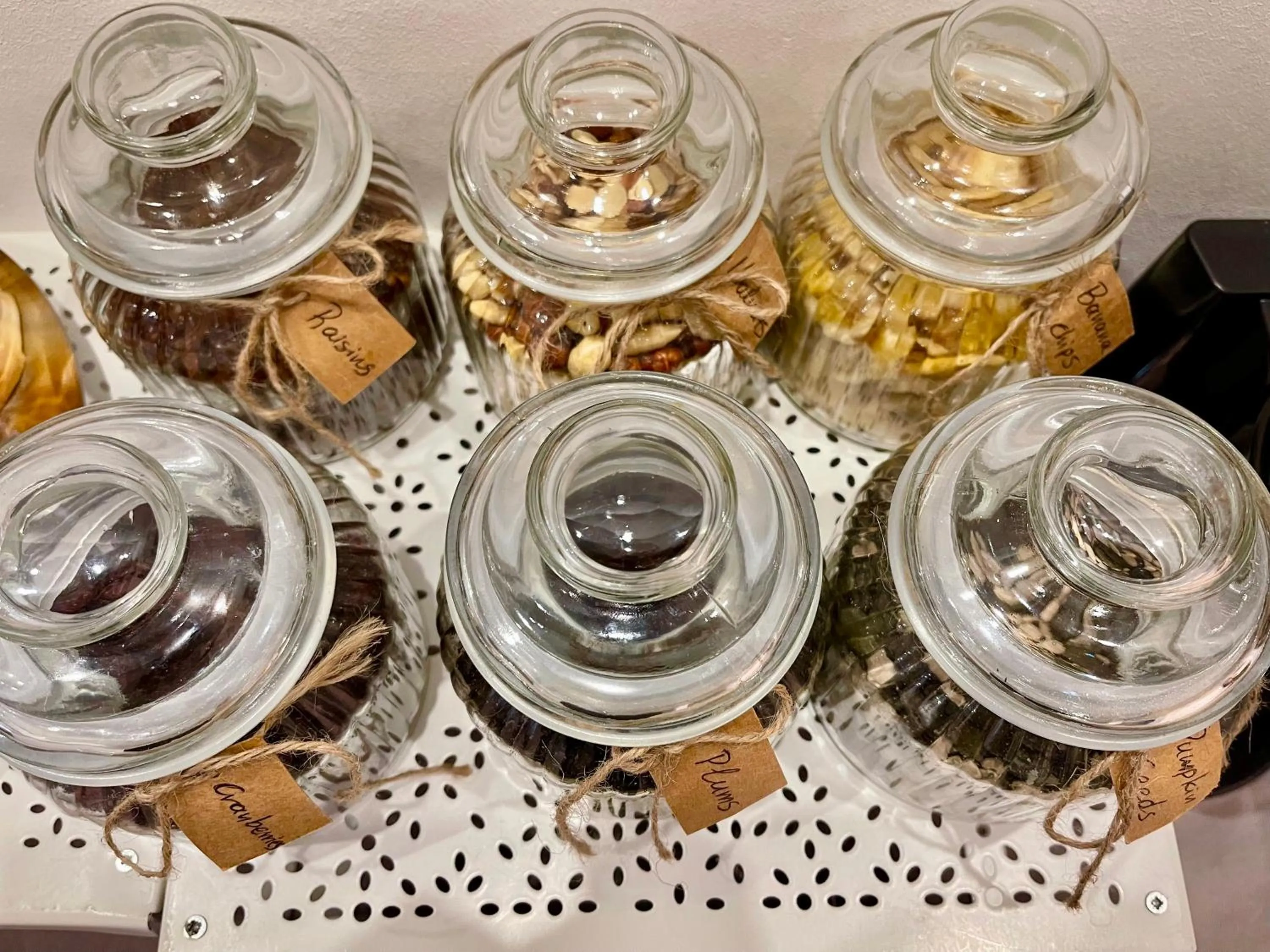 Buffet breakfast in Dan In'n Out