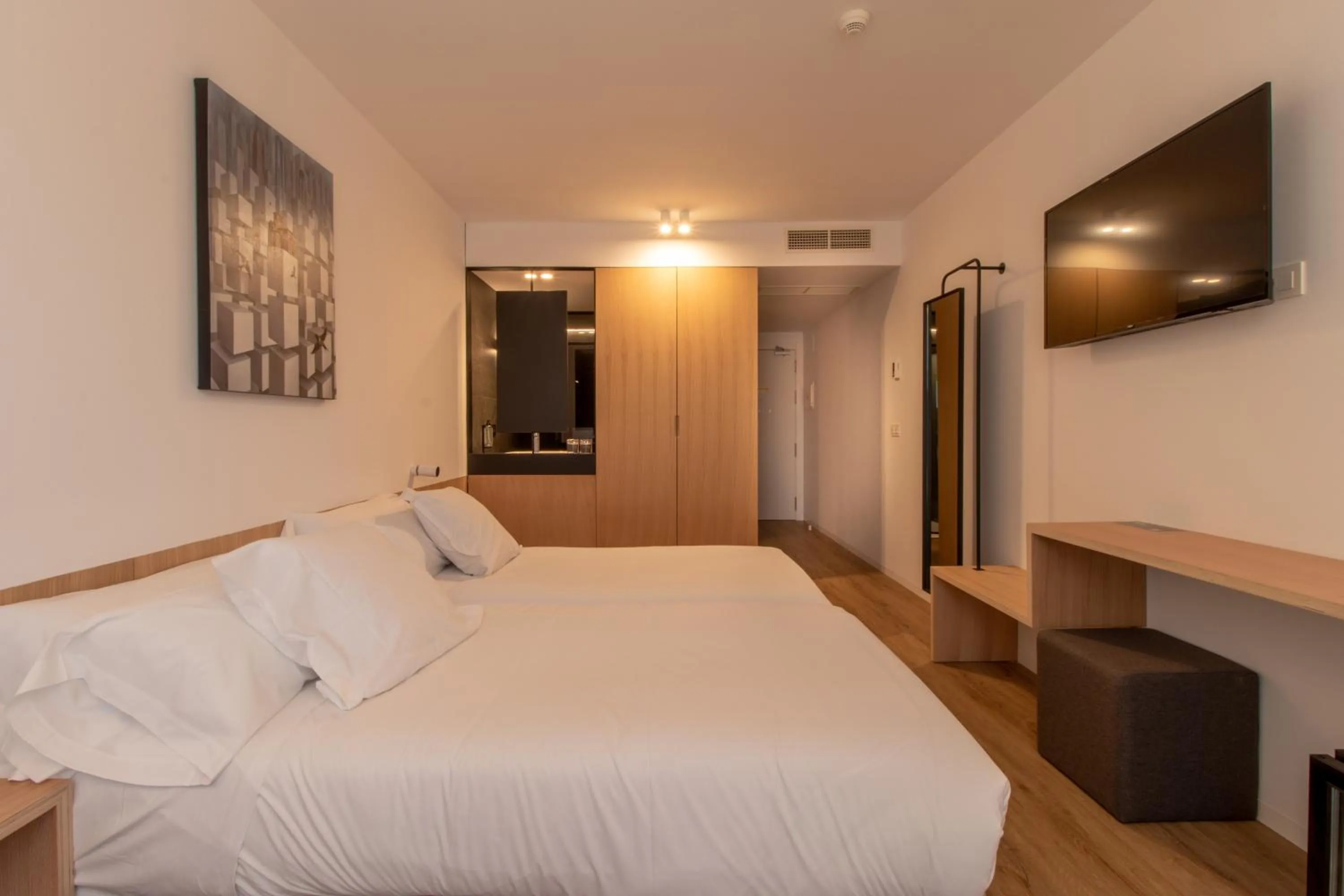 Bed in Hotel Cortabitarte