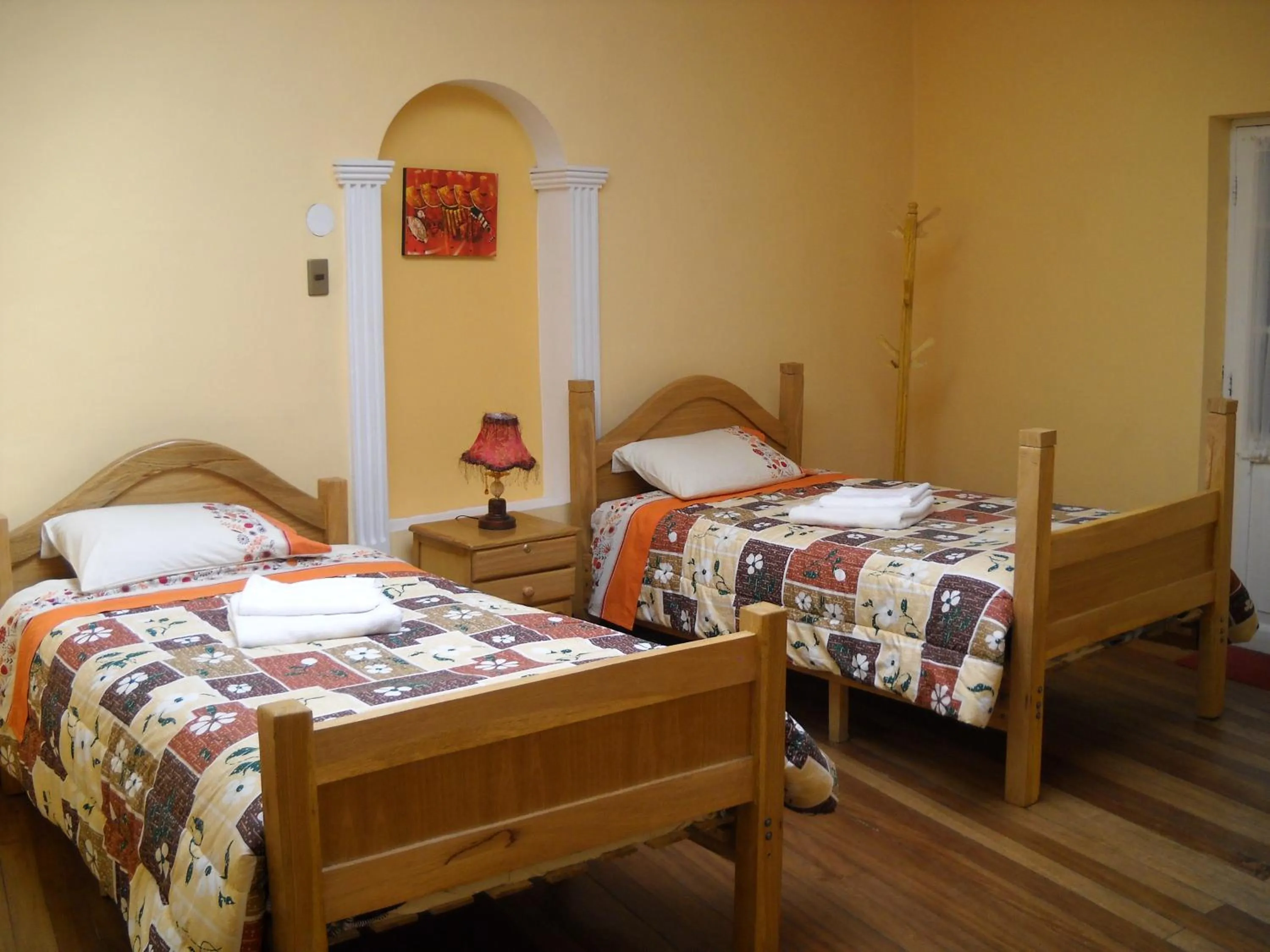 Twin Room in Hostal Isidoros - Terminal de Buses