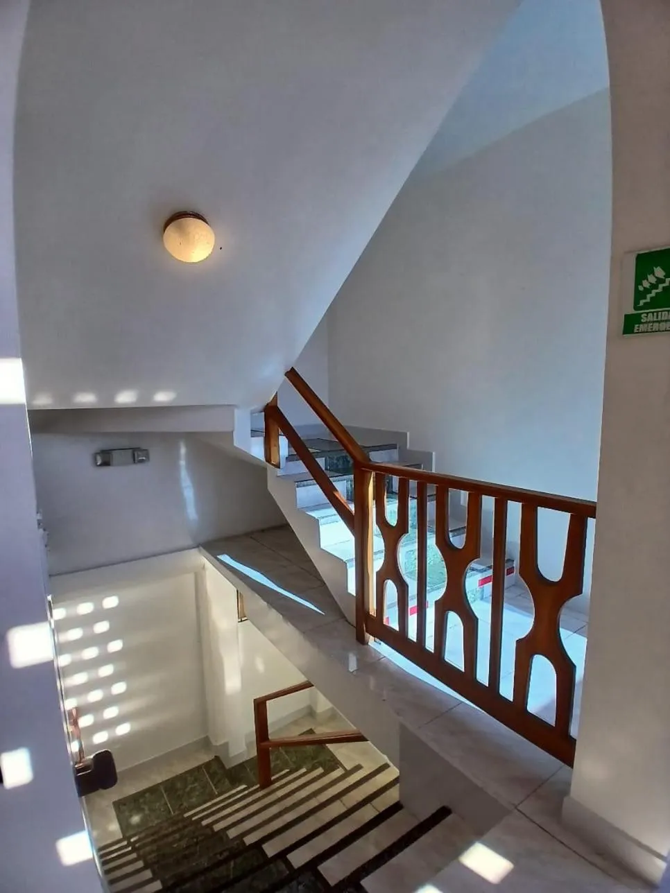 Business facilities in Paraiso de Isabela