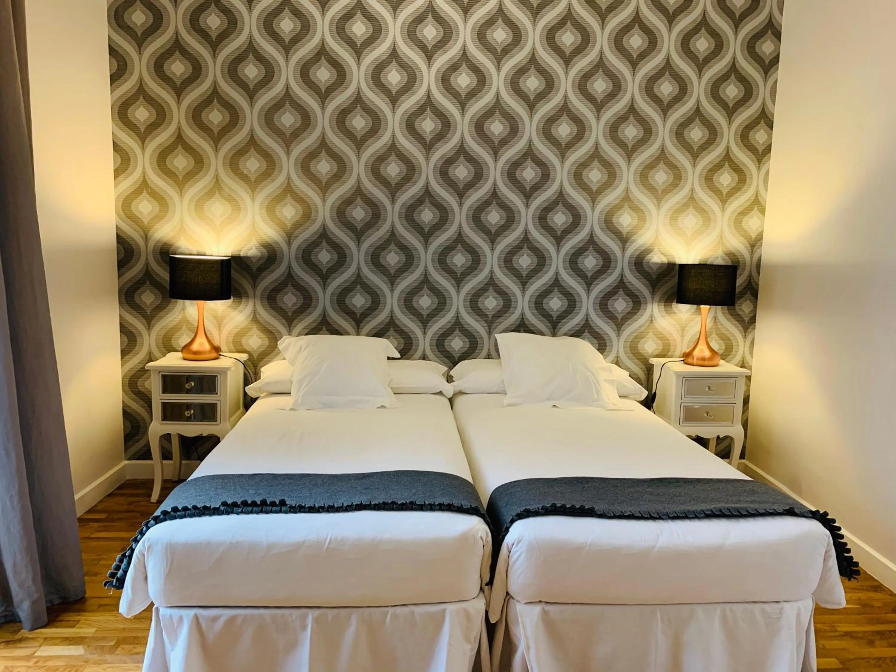 Bed in Super Balmes Guest House