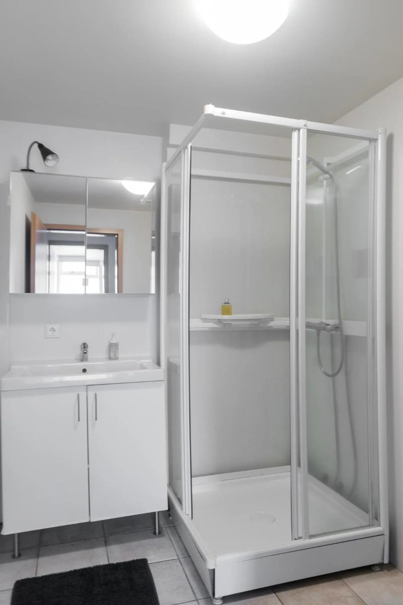 Shower in Hildibrand Apartment Hotel