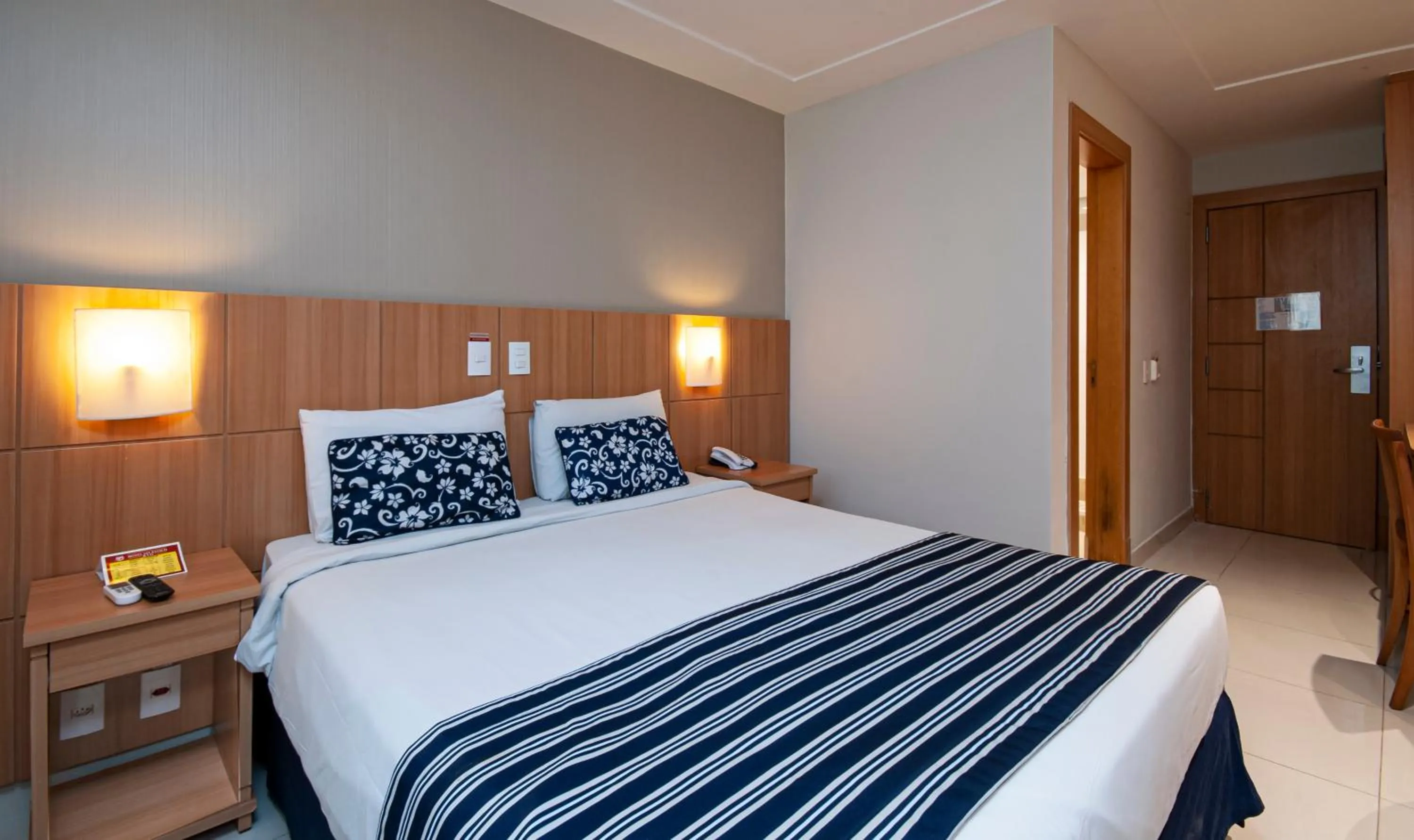 Bedroom, Bed in Hotel Atlântico Rio