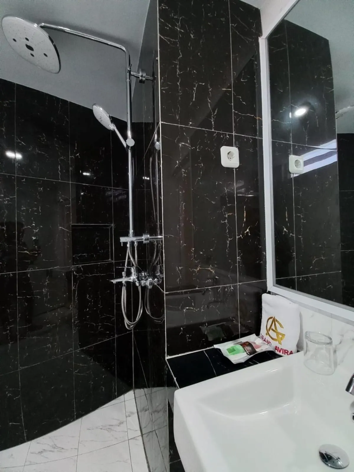 Bathroom in Grand Avira Hotel