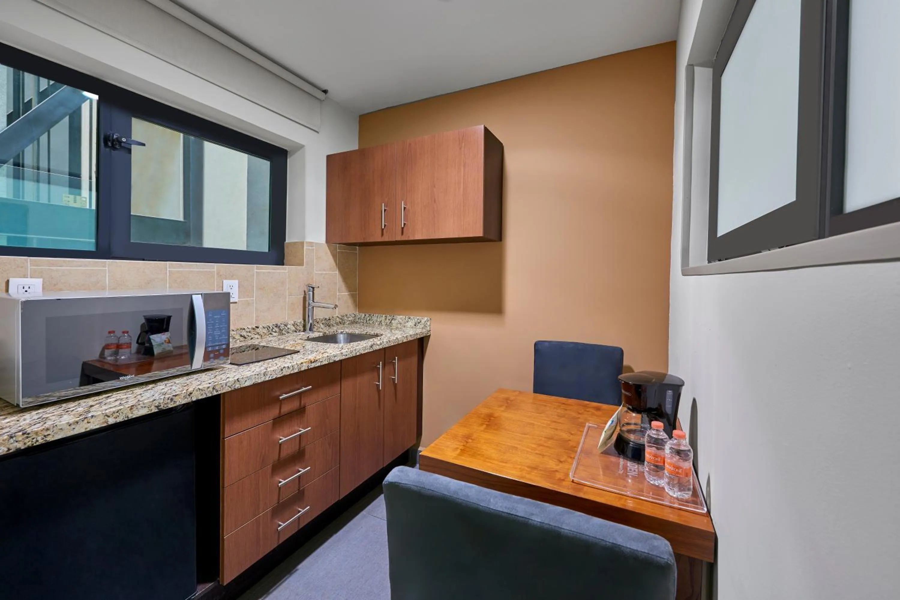 Kitchen or kitchenette in Wyndham Garden Mexico Reforma