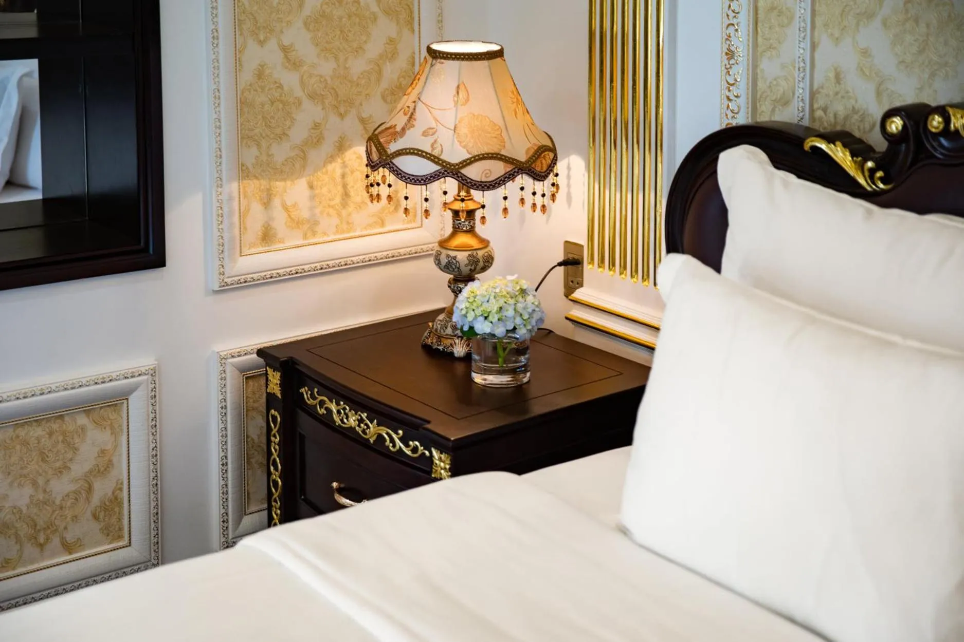 Bed in Dream Boutique Hotel