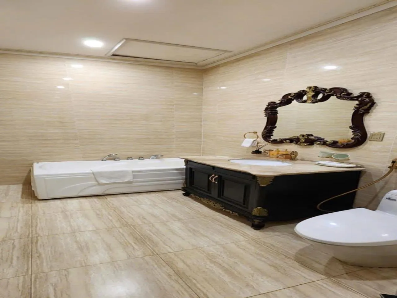 Bed in Dream Boutique Hotel