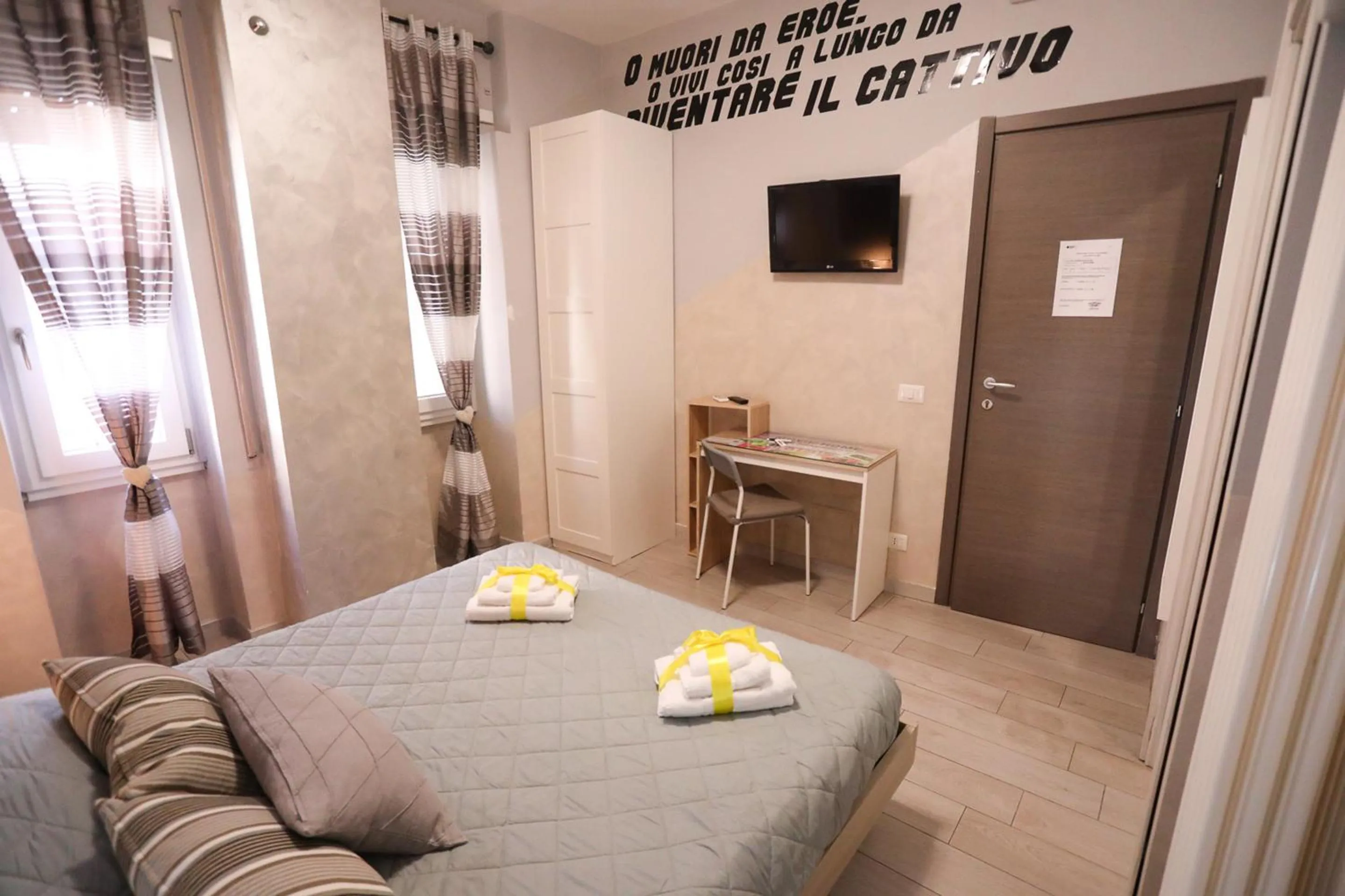 Bed in Movie Home Guesthouse