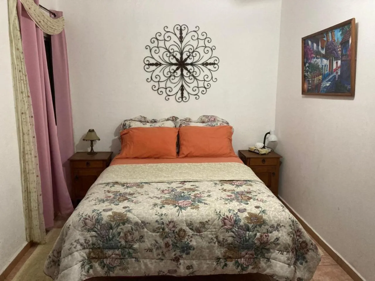 Bed in Hostal Casa Blanca
