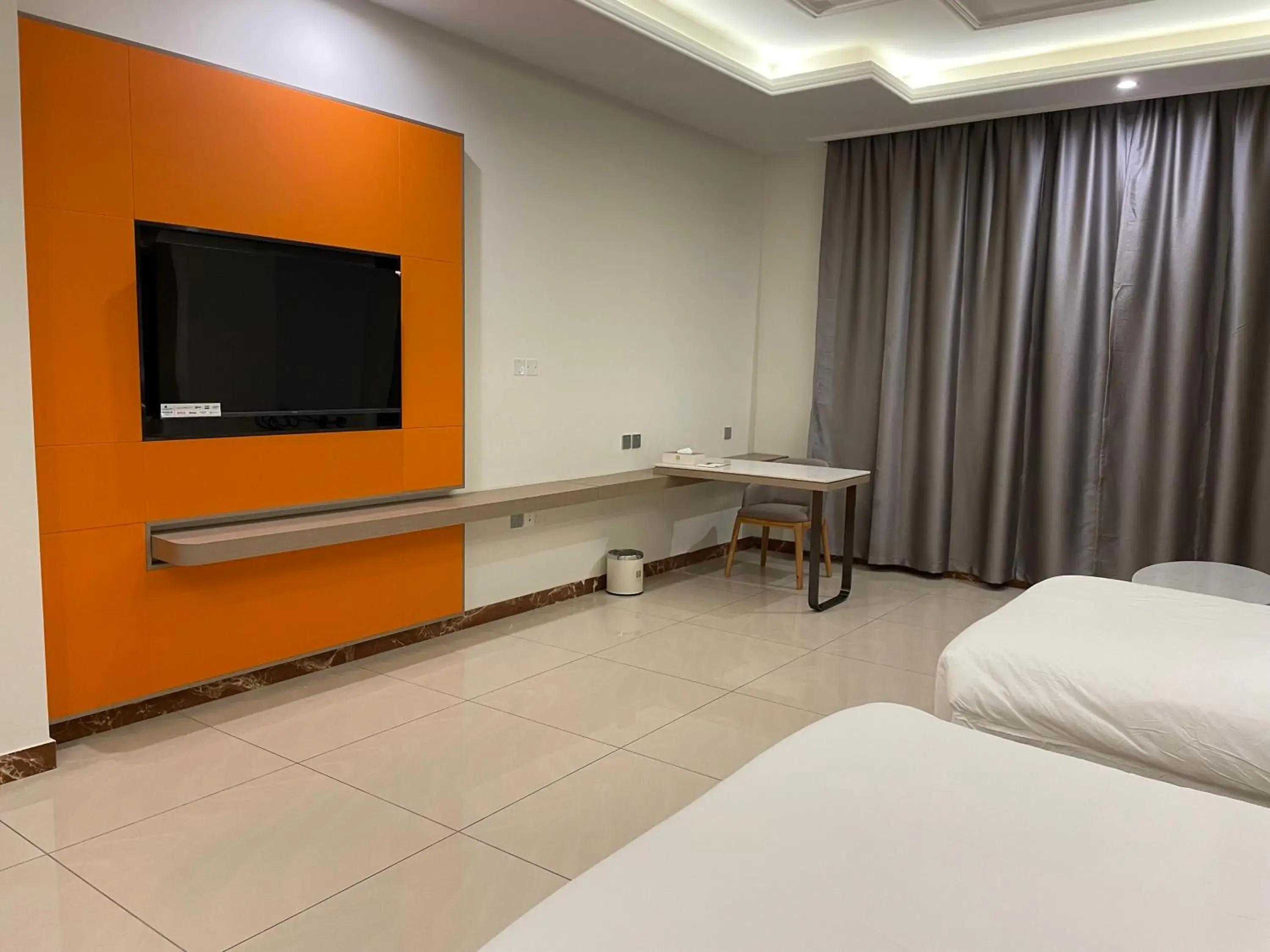 Junior Suite with Garden View in Season Inn Hotel_Al Hail Junior Suite with Garden View in Season Inn Hotel_Al Hail